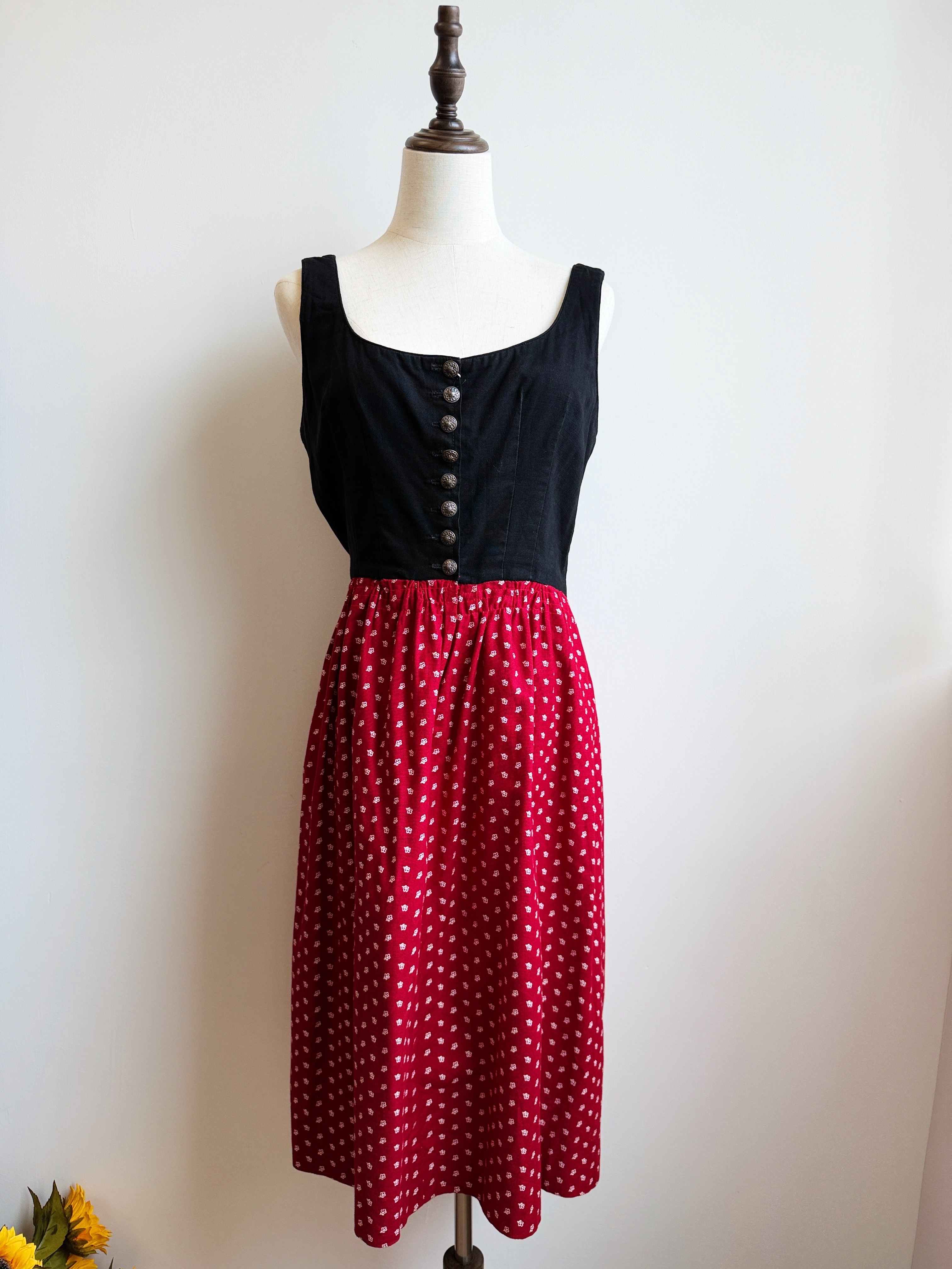 Red Poppy Nocturne Vintage Dress