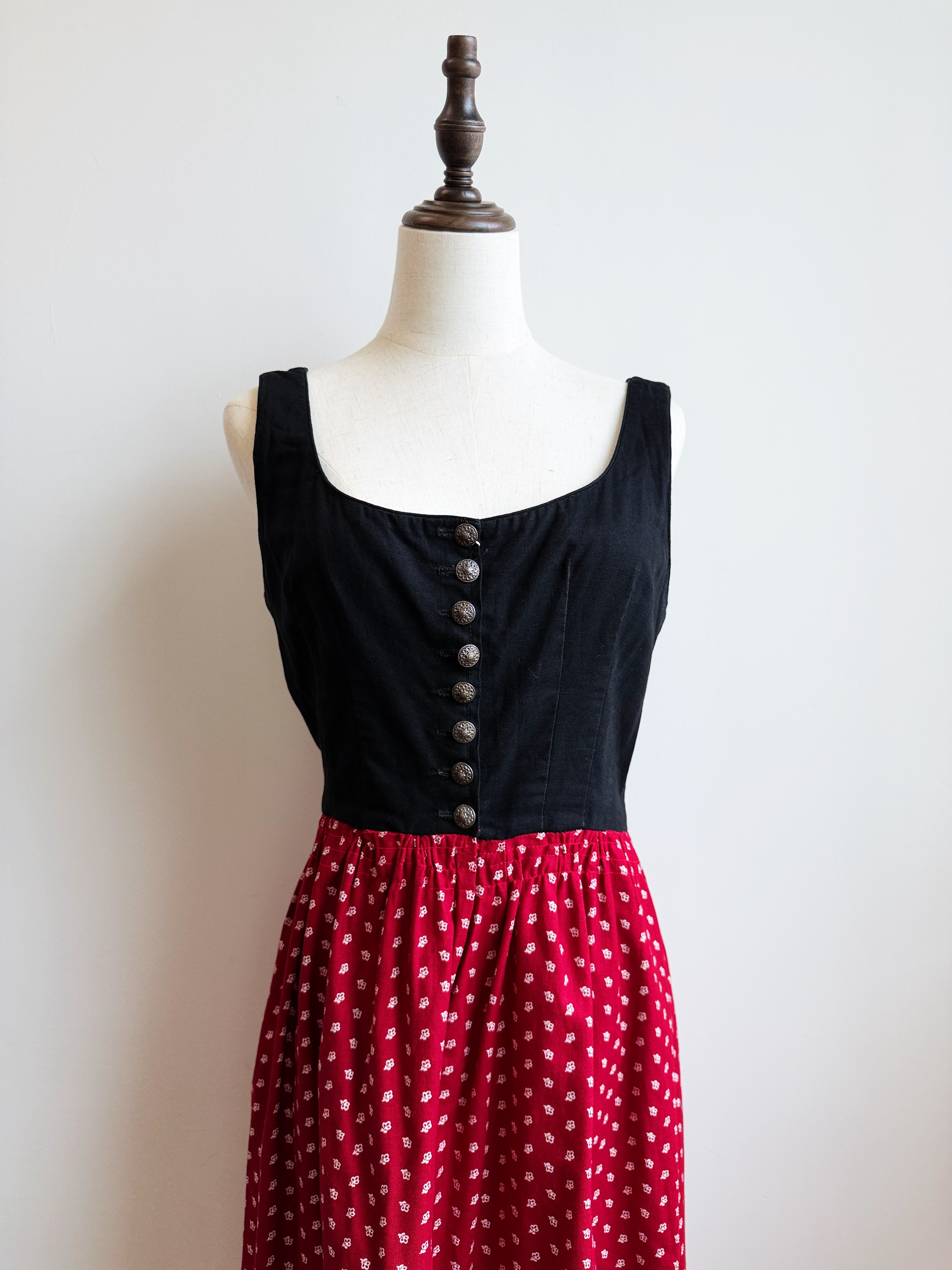 Red Poppy Nocturne Vintage Dress