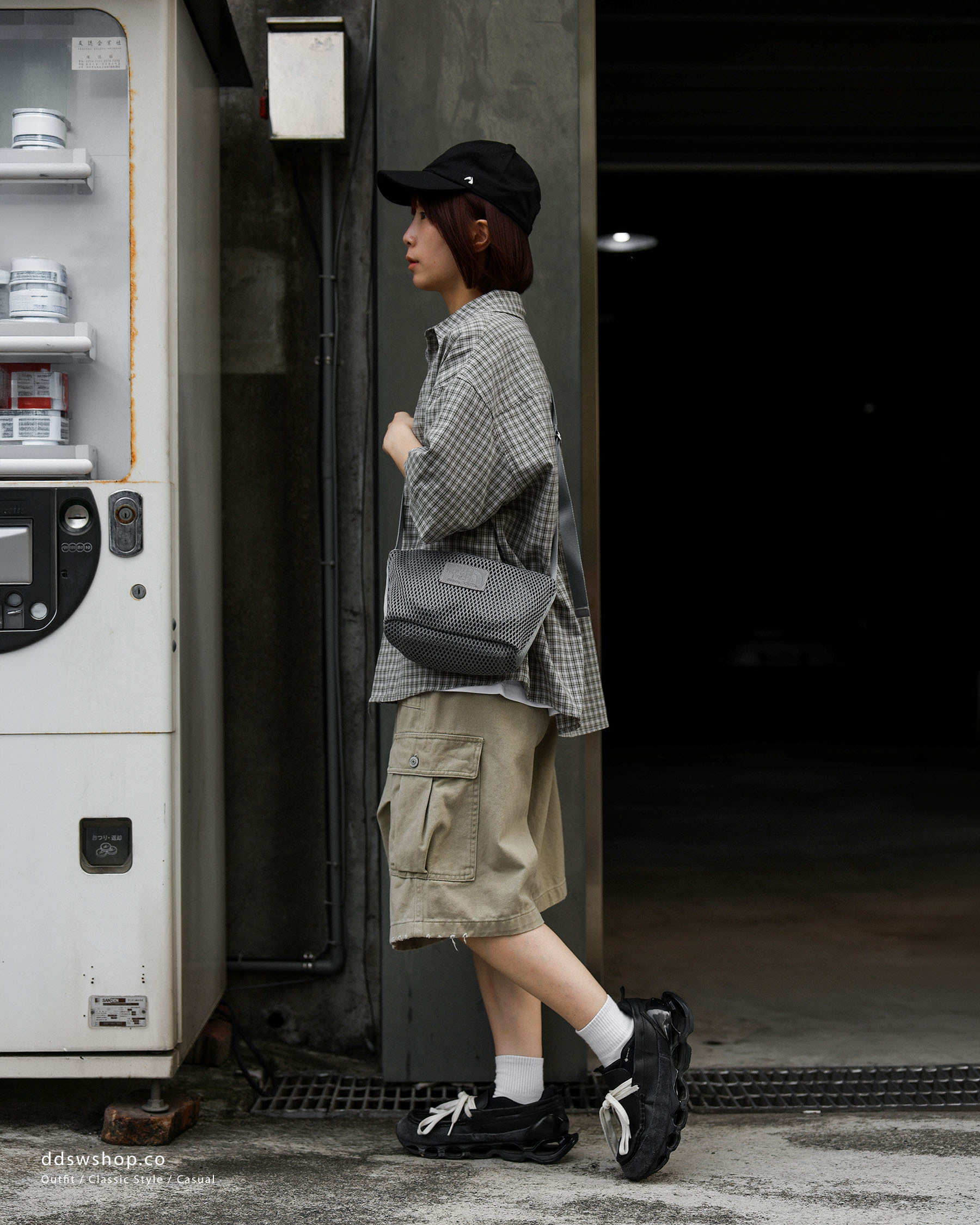 "代購" The North Face 日本紫標 機能網眼側背包