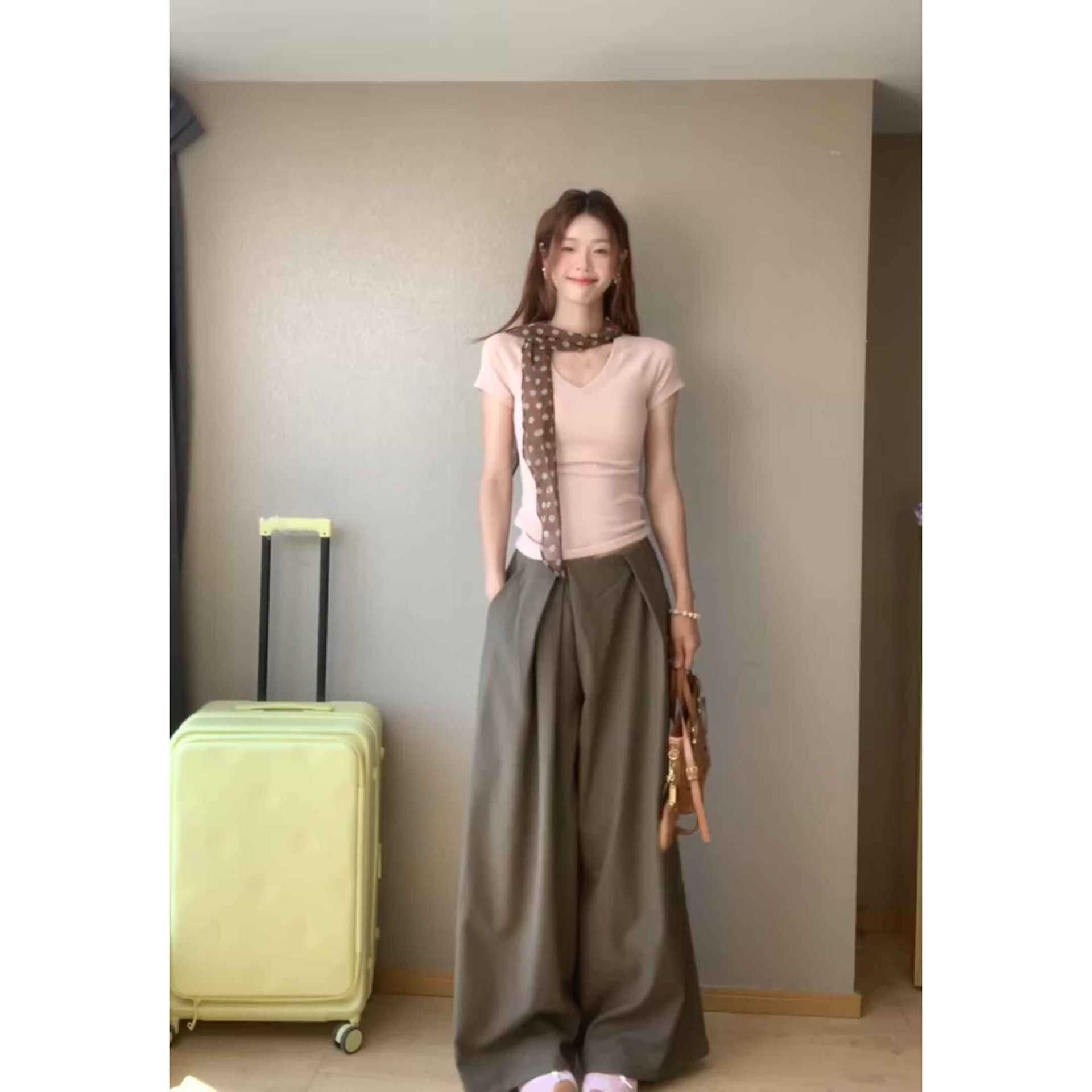微甜休閒感 短T+高腰寬褲(2件組)