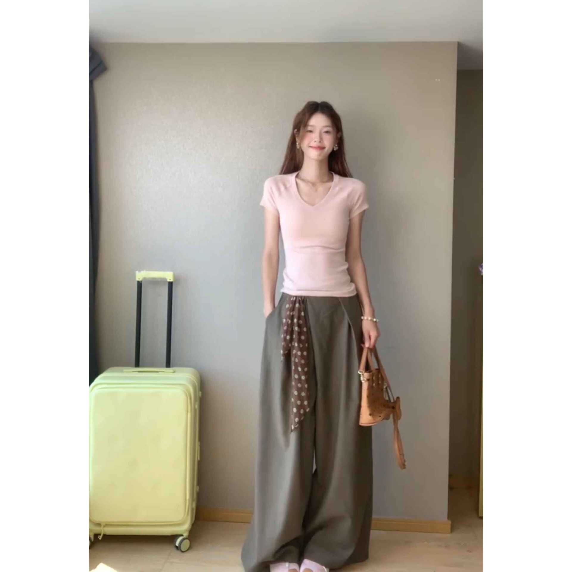微甜休閒感 短T+高腰寬褲(2件組)