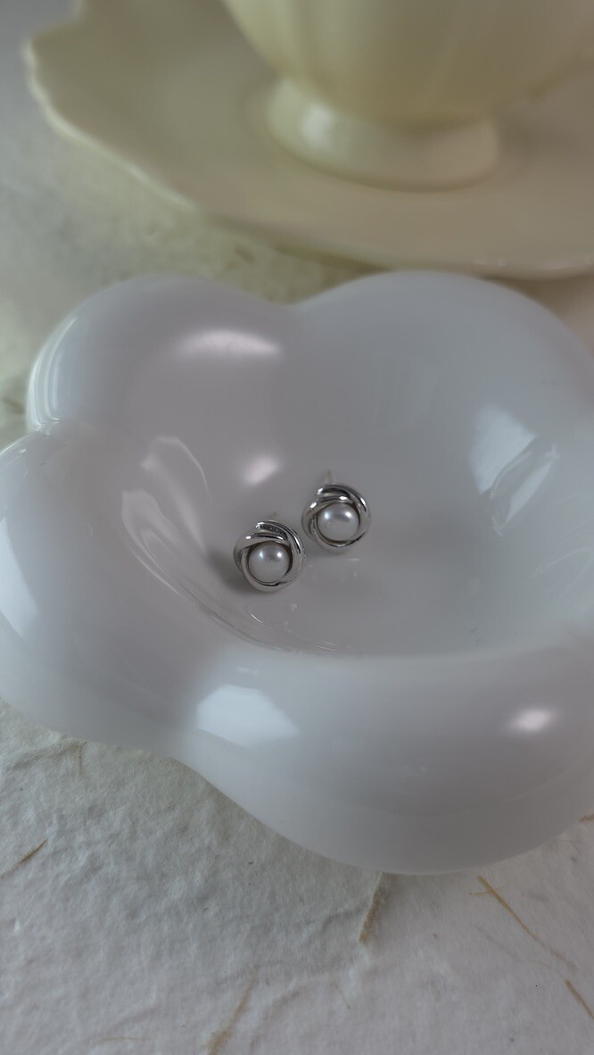36214 金屬框框淡水珍珠耳釘