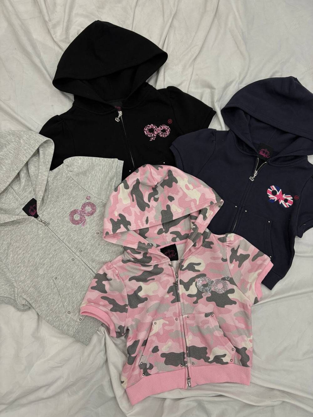 【9090 girl】0620發售新品 90 Logo Girl Short Sleeve Zip Hoodie