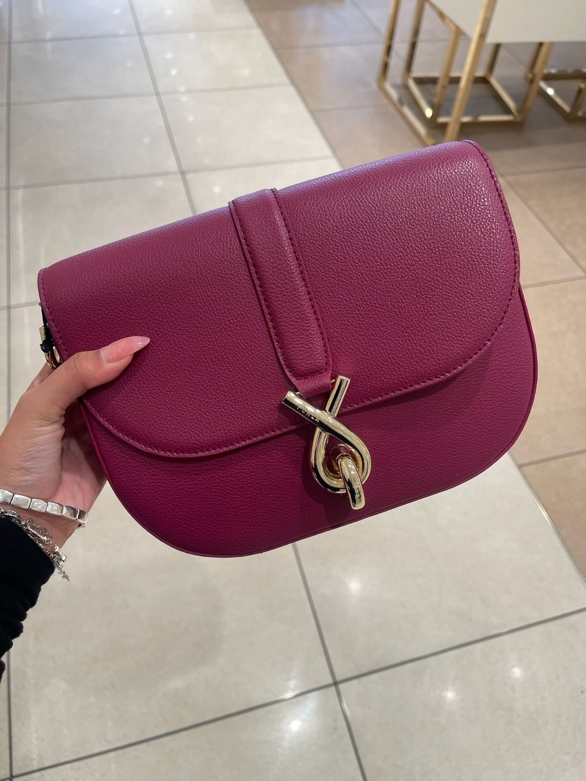 【預購】Furla H0621529 紫色Mianova馬鞍包（Raspberry）