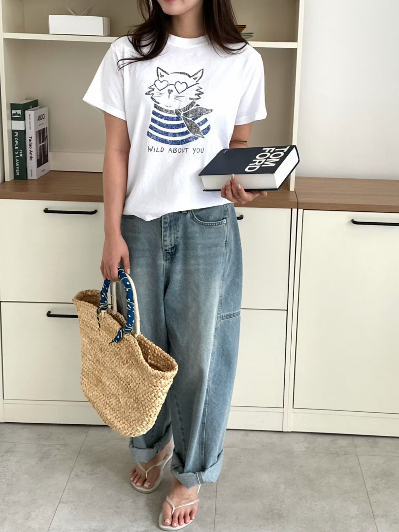 讓簡單棉T多了療癒感★愛心墨鏡貓咪印花棉T