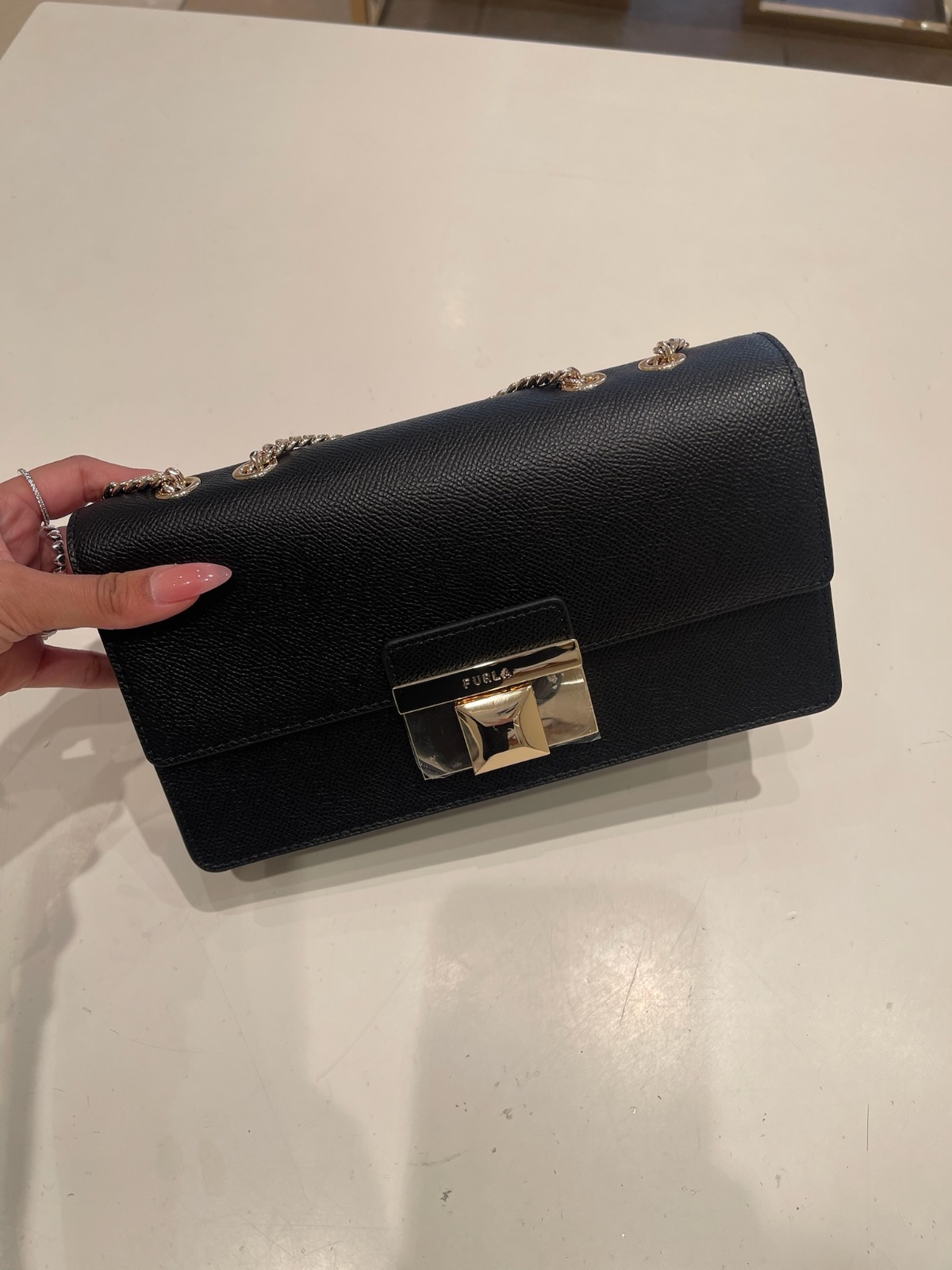 【預購】Furla H0621535 黑色Venere鏈條包（Nero）