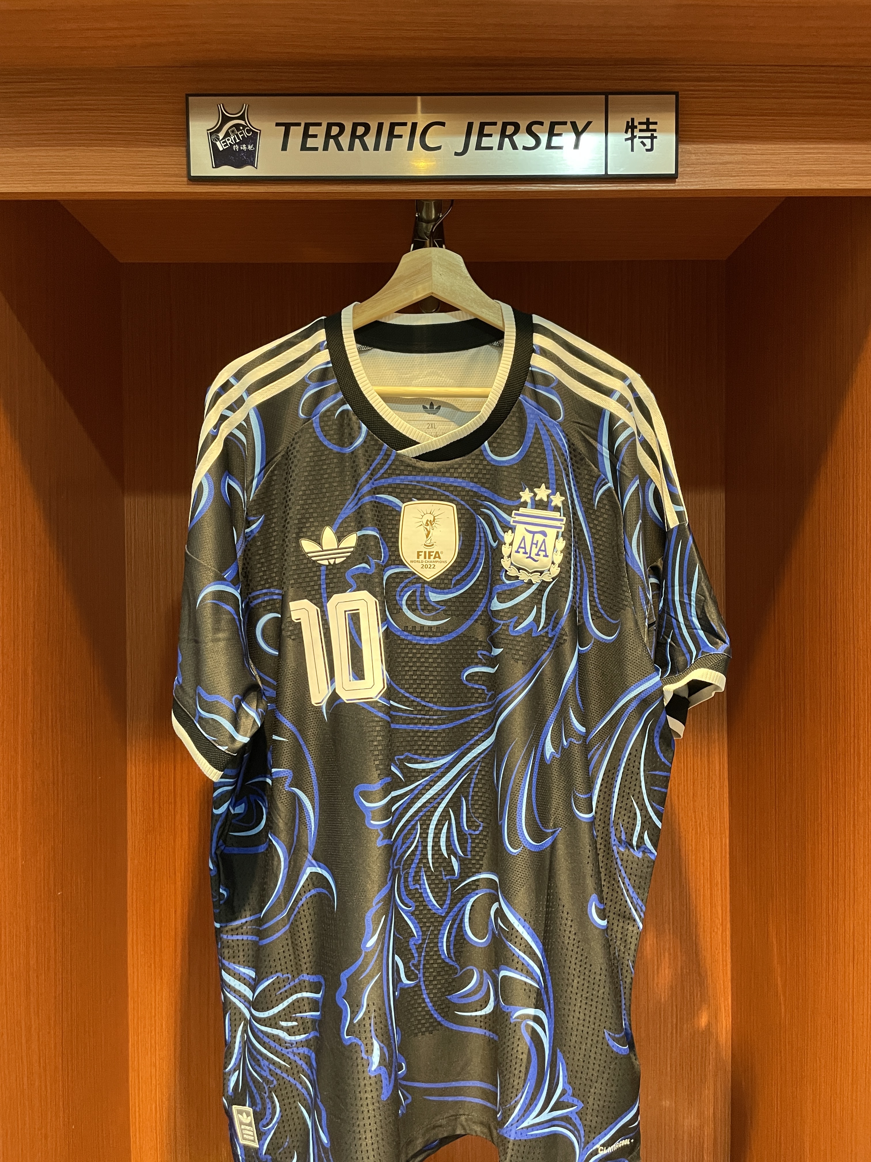 FIFA足球 Lionel Messi 阿根廷深藍 客場 2026 世界盃 Away Adidas Authentic Jersey 球員版 電繡 全新