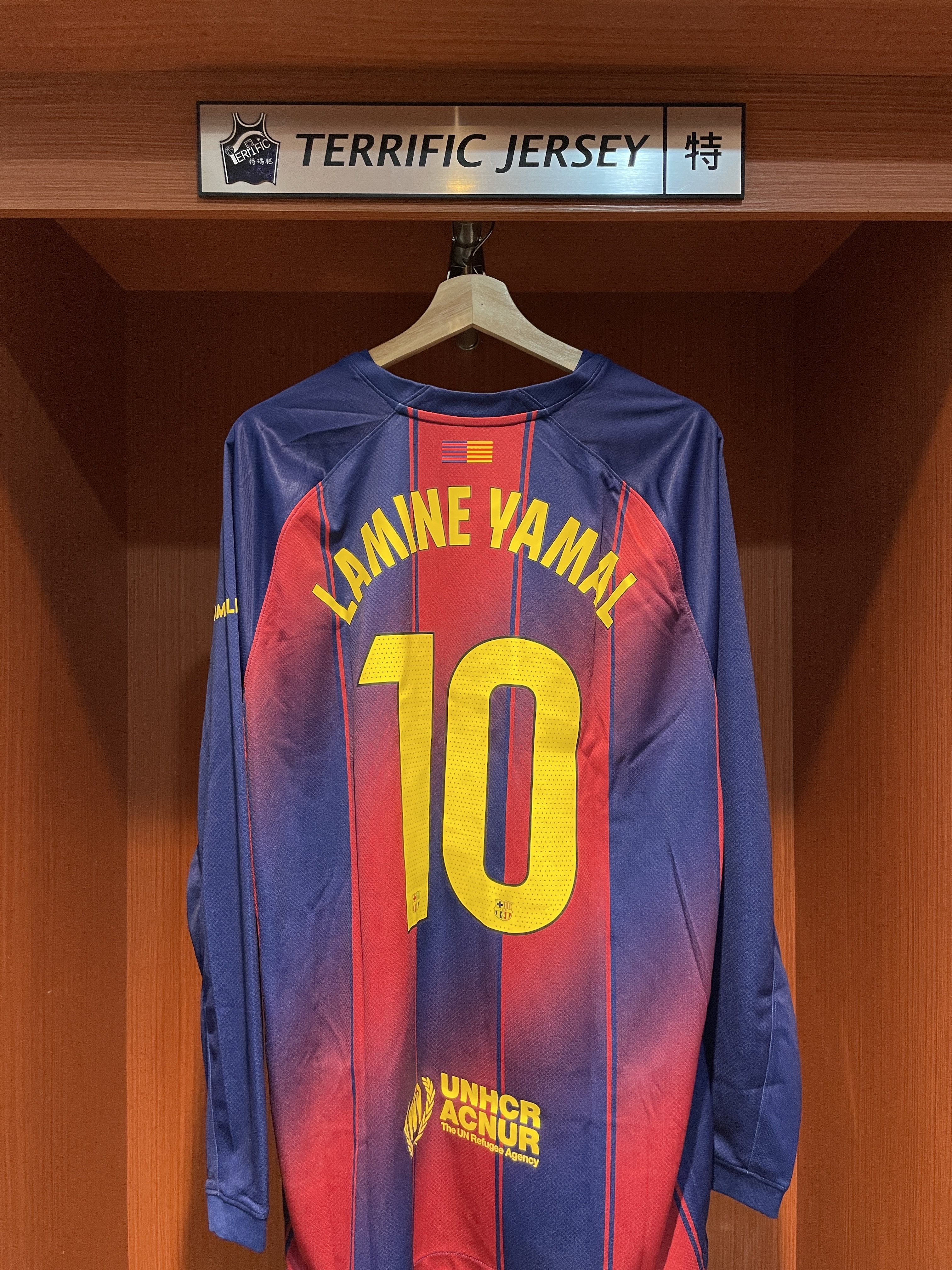 LALIGA足球 Lamine Yamal 巴塞隆納 長袖 主場條紋 Nike Replica Jersey 球迷版 燙印 全新