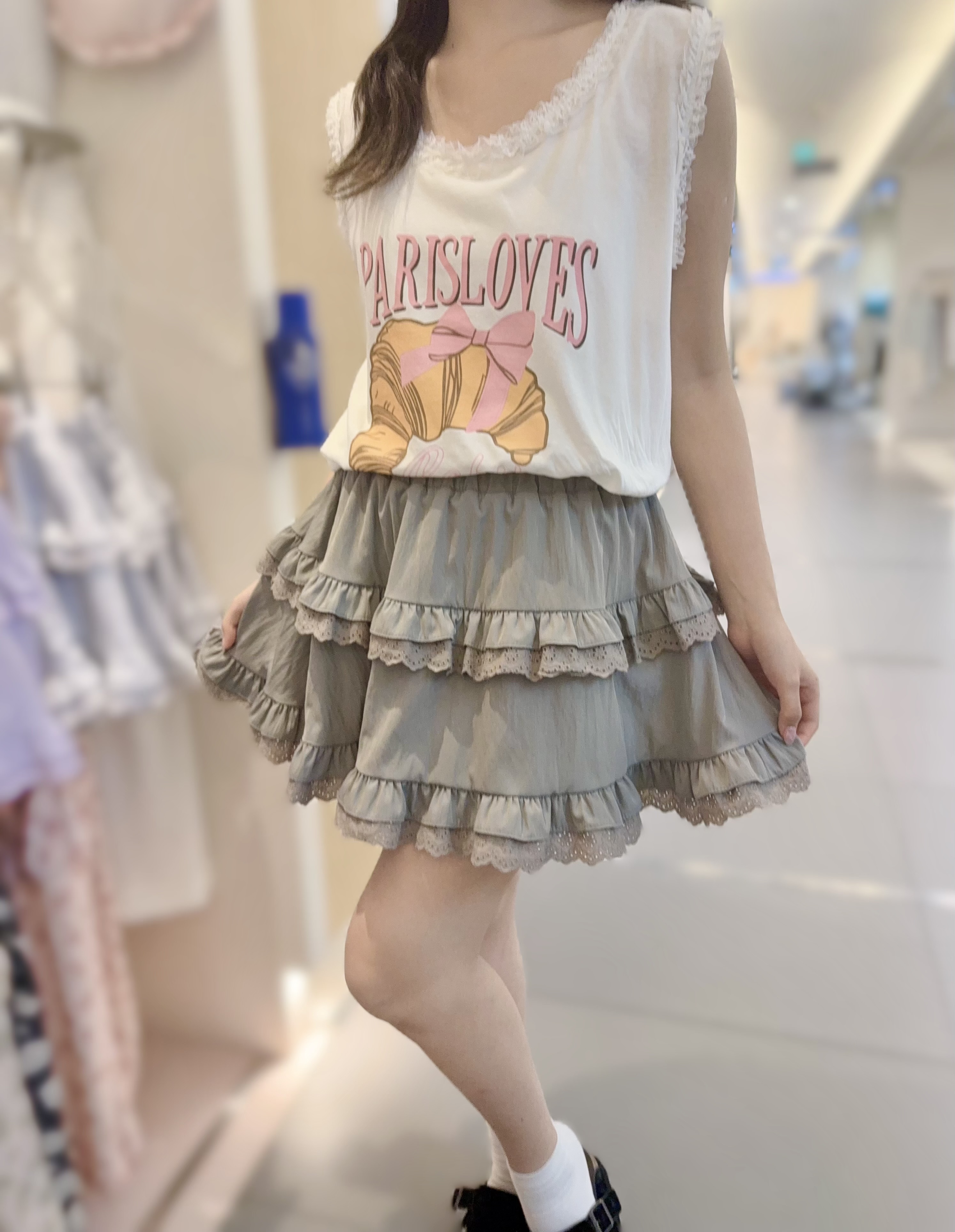 ML18   裙褲  腰22-38 長14 HIP41 $539