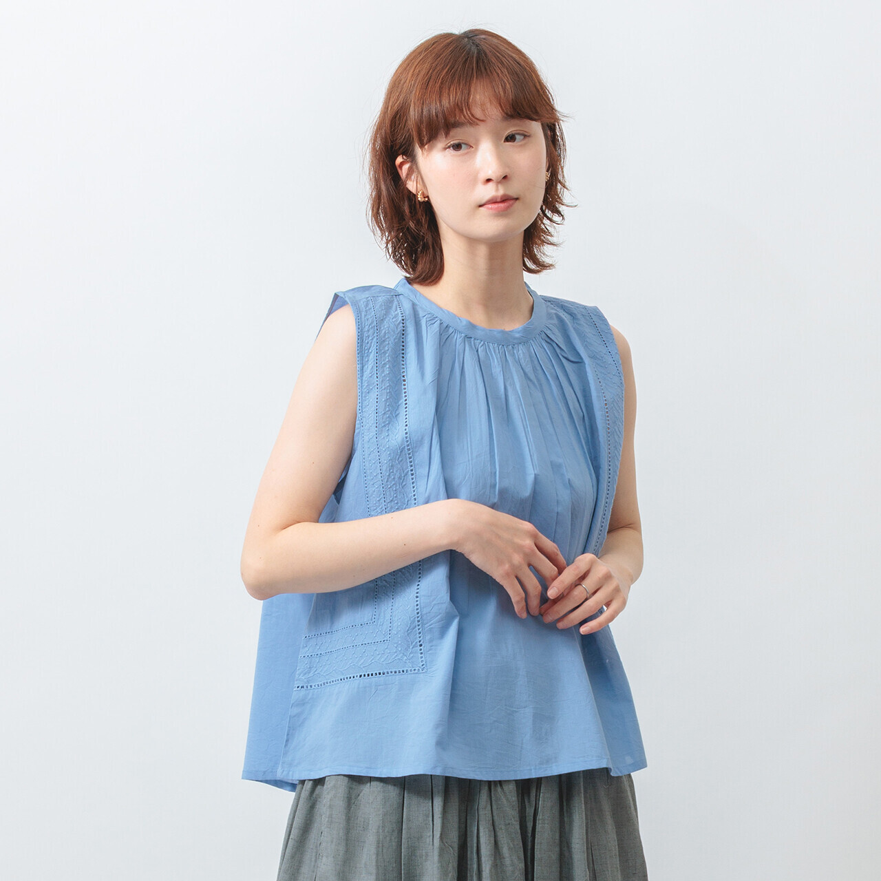 MMO 涼感無袖LACE通花 TOP