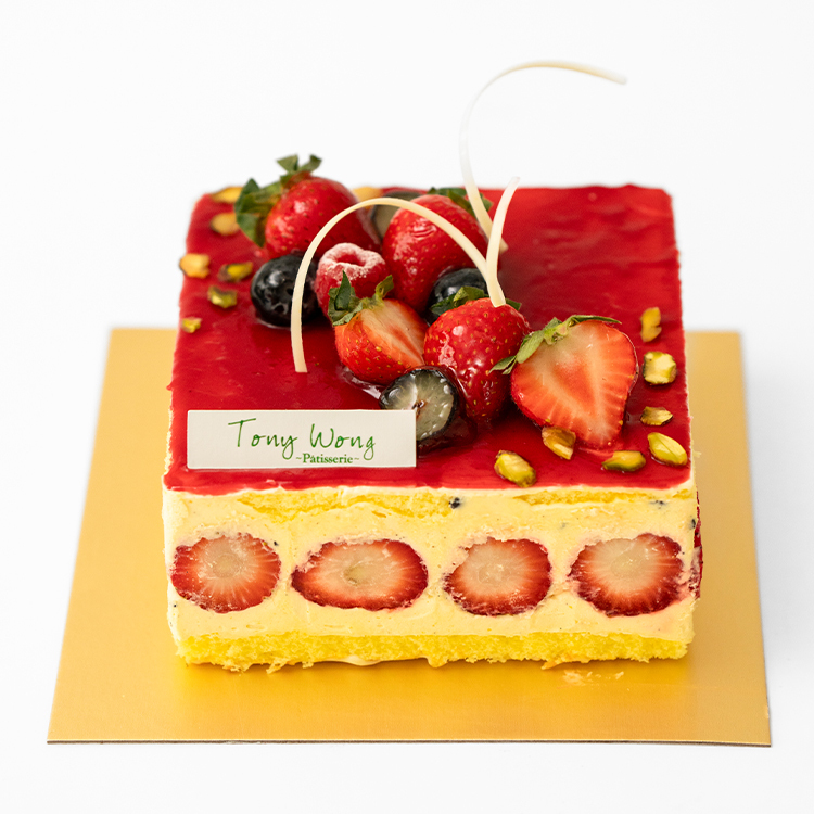 French Strawberry Cake PTW348L