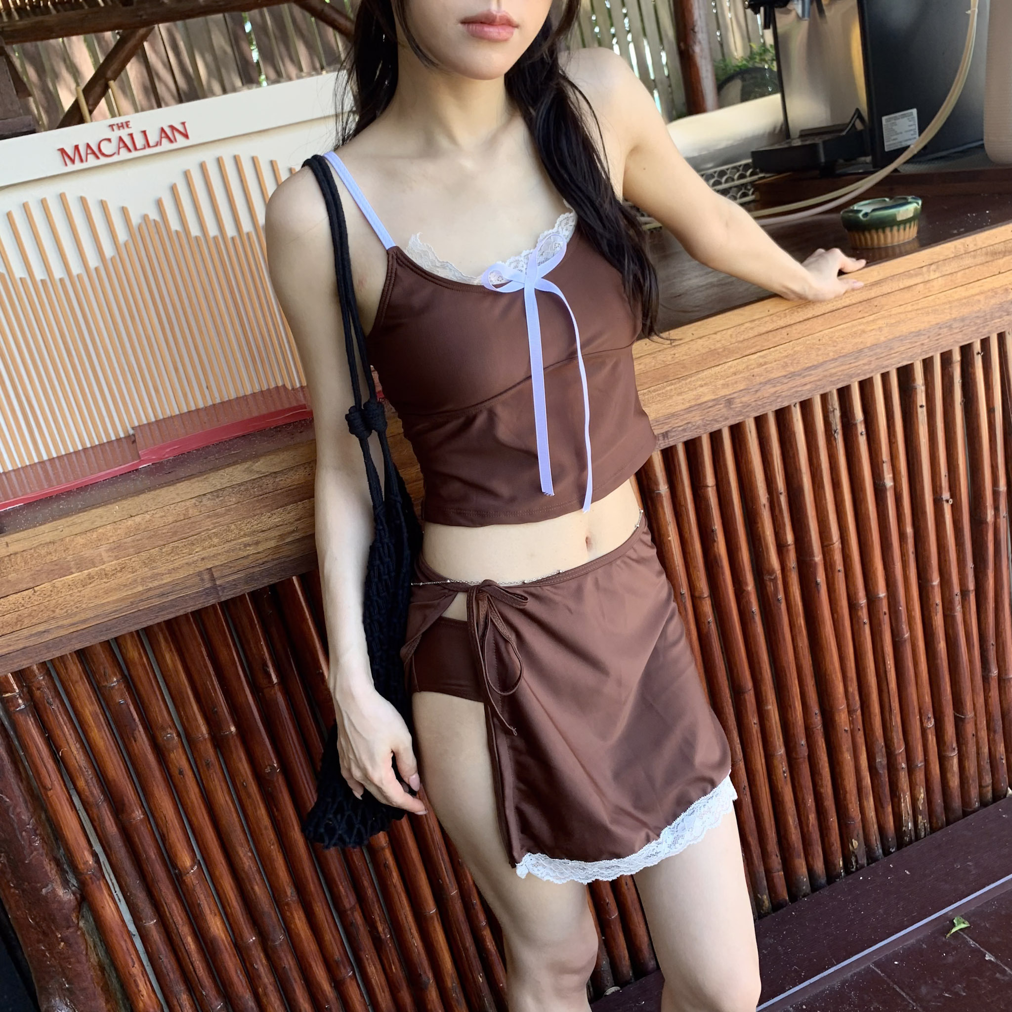 ISA_蕾絲點綴 撞色滾邊綁帶裙泳衣三件組_65065