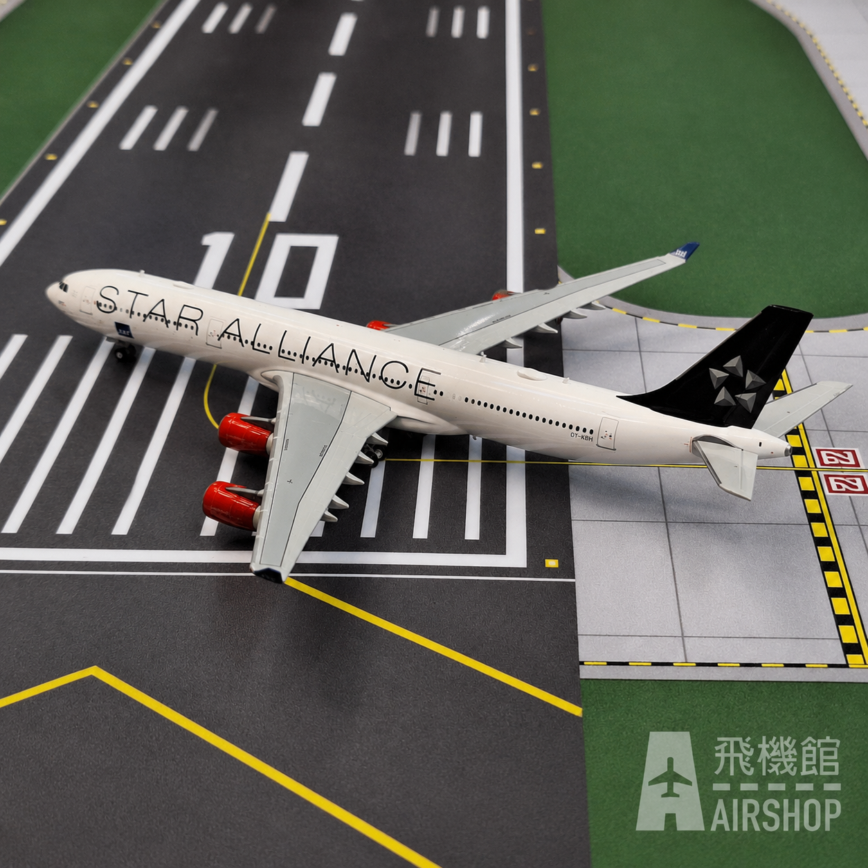 JC wings 1/400 北歐航空 A340-300 OY-KBM 星空聯盟塗裝