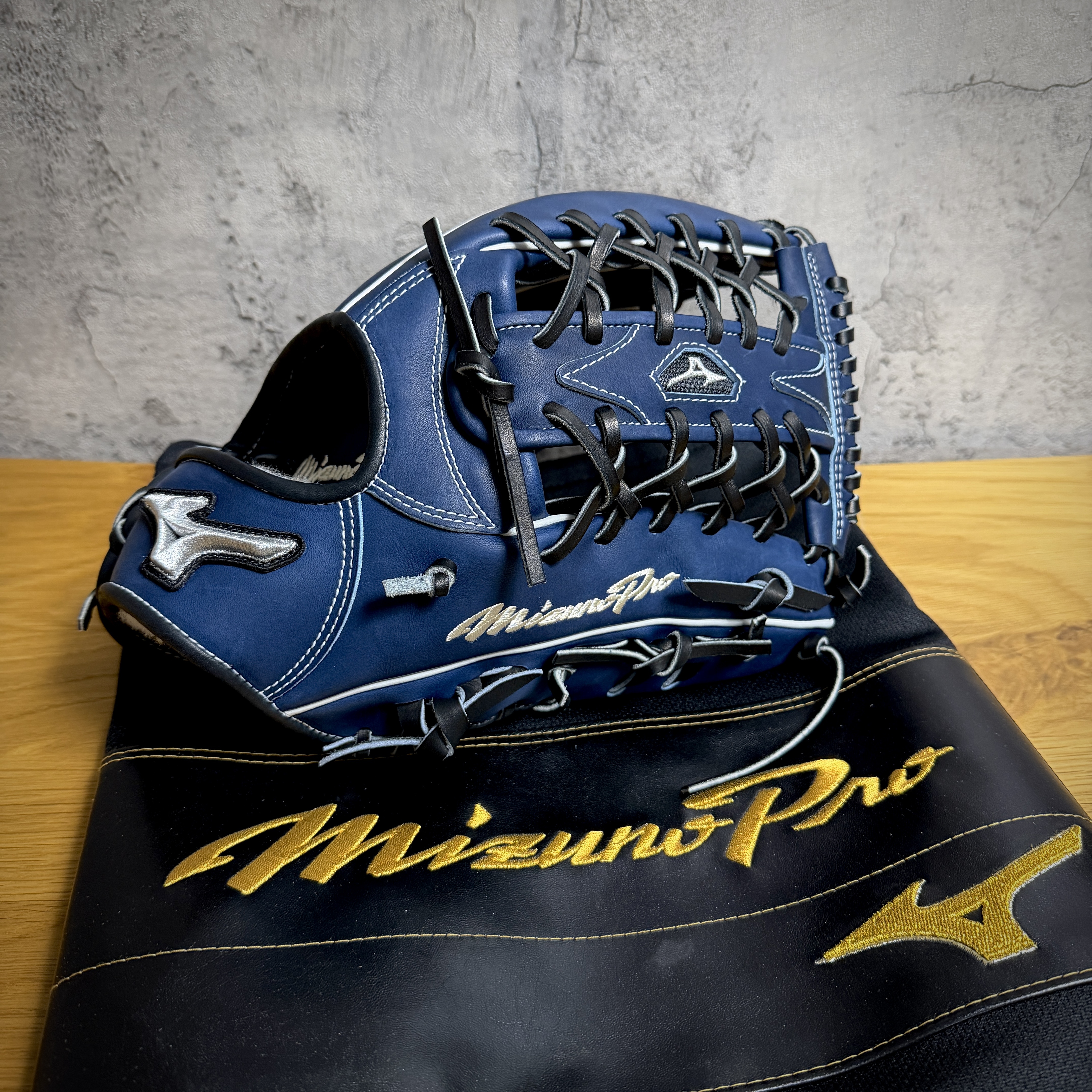 【預約商品 約10月進貨】 約13吋 Mizuno Pro 軟式 外野 鈴木一朗 白金標 波賀HAGA產 M-M008 瘋牛限定