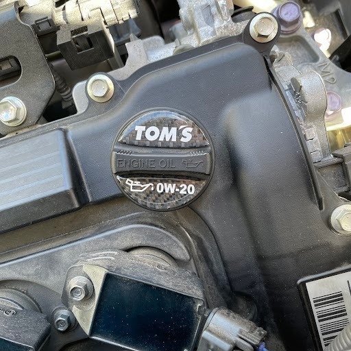 TOM'S CARBON紋機油蓋貼紙