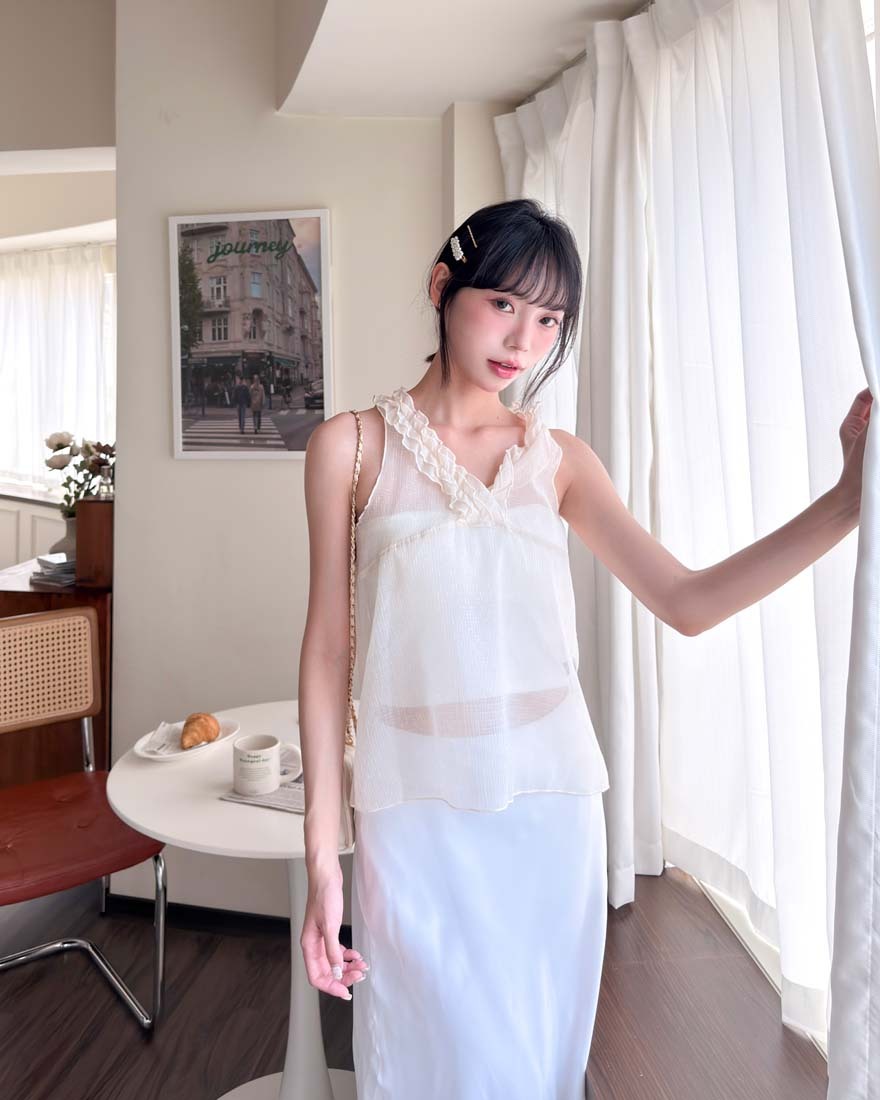 LINA LINA正韓柔美仙氣層次荷葉滾邊織紋上衣-溫柔杏