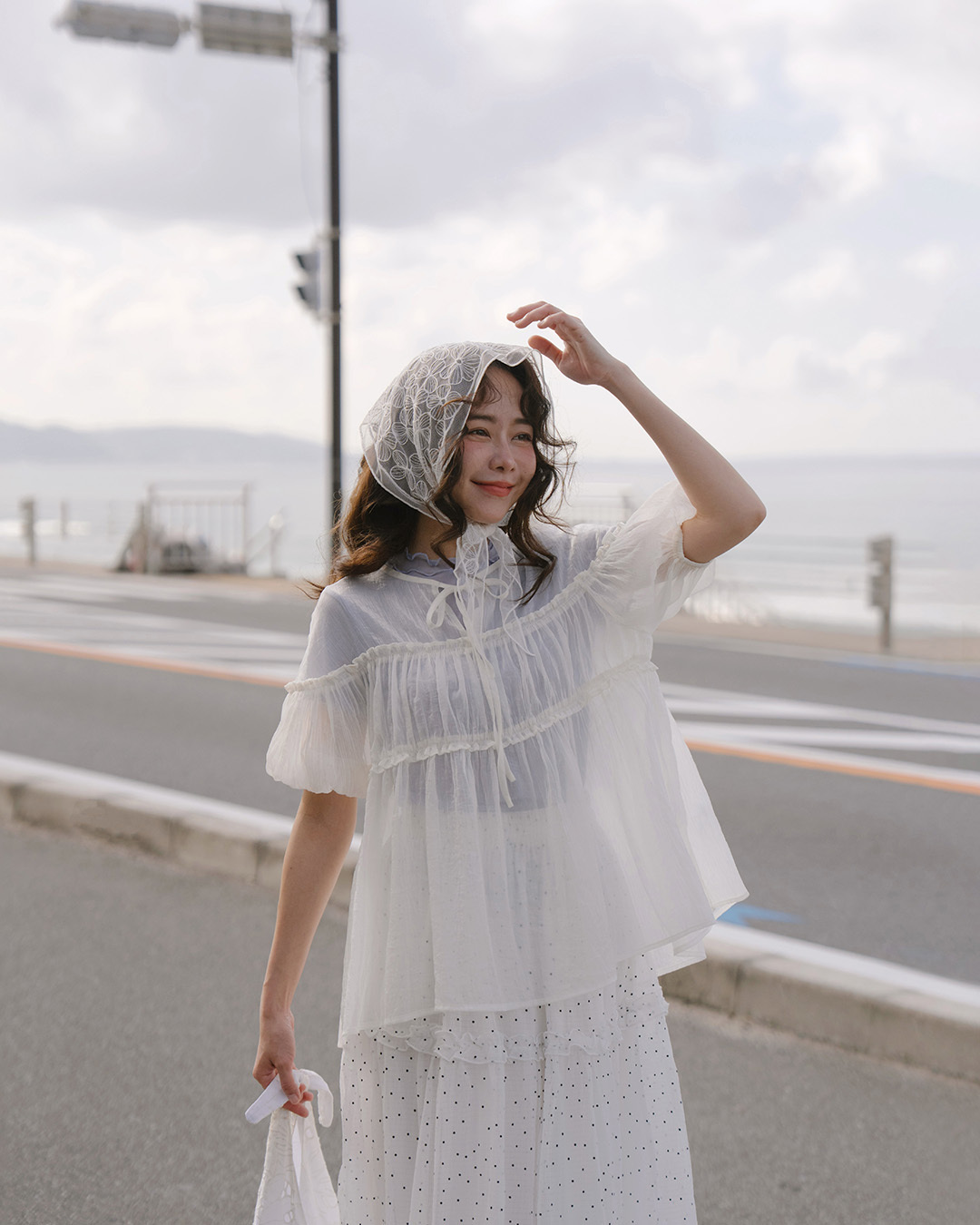Glossy Ruffled Hem Puff Sleeve Tie-Waist Top, Available in Three Colors【01099704】in stock+pre-order