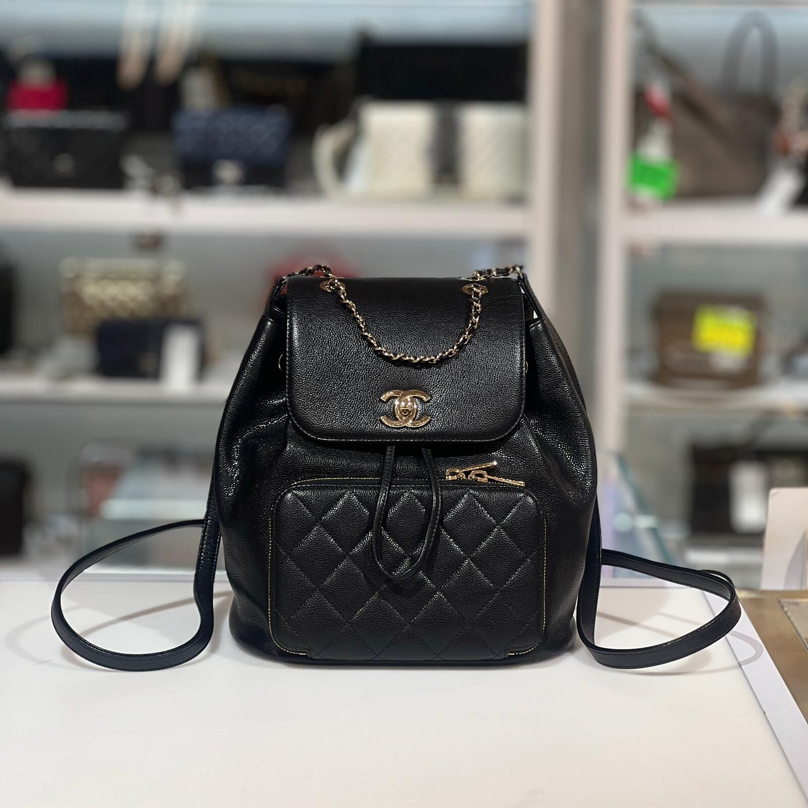 全新CHANEL背包 BACKPACK A93748 AFFINITY BUSINESS 黑色荔枝皮金扣 @31開 #BRAND NEW #香榭站正品