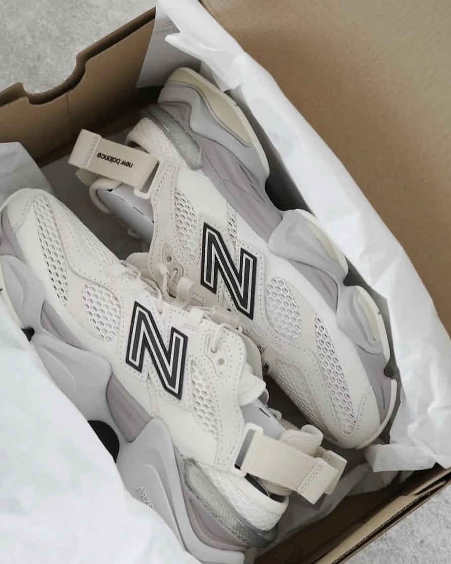 New Balance NB 9060 Summer 涼鞋版 奶油白