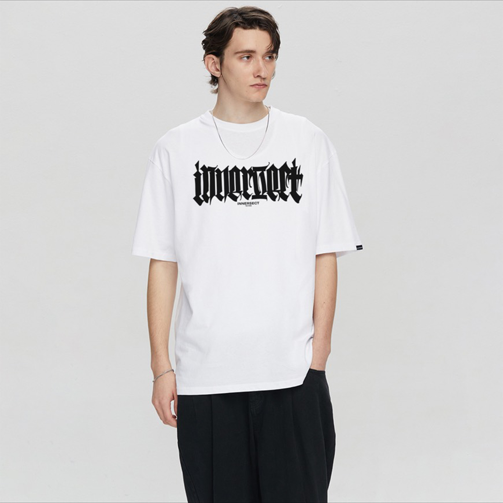 INNERSECT 三生萬物 LOGO 歌德 字母 陳冠希 Clot FOG ESSENTIALS 26年新款 短袖 短Tee 男女休閒上衣 IN26H6DX24