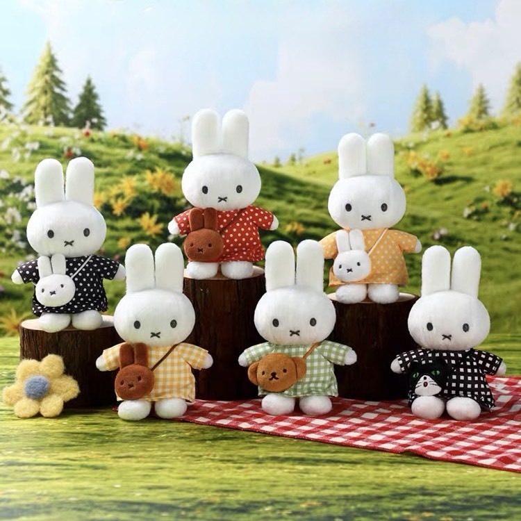 正版授權 MIFFY 米菲 出遊系列 背小包 毛絨 掛飾
