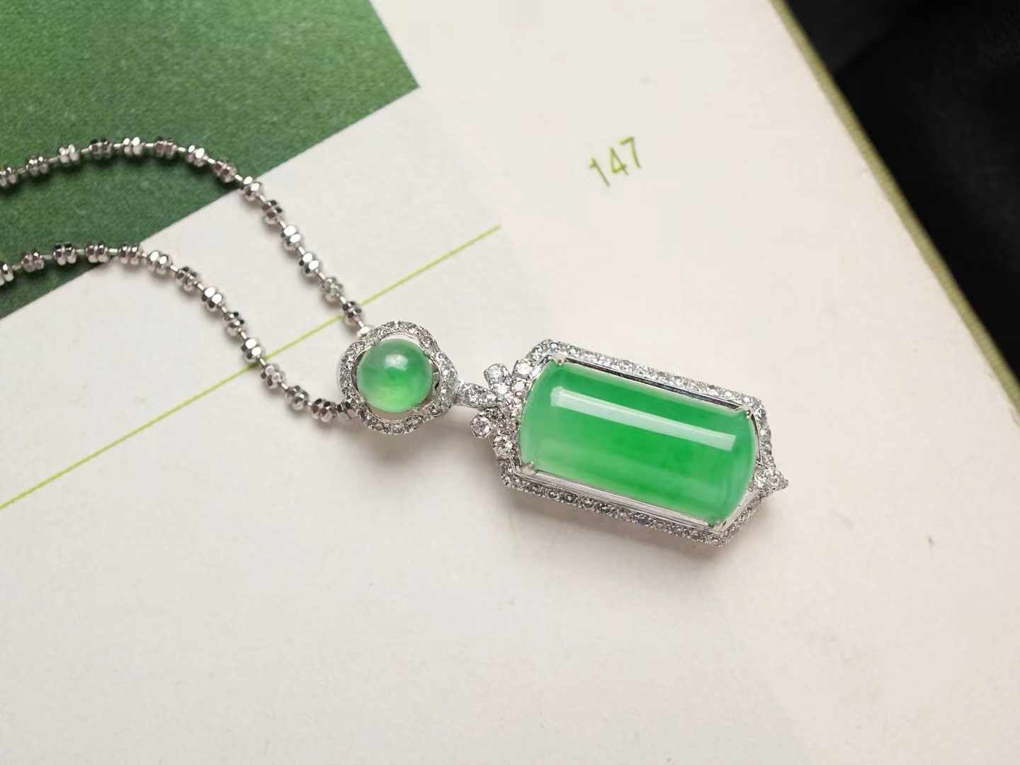 翡翠甜陽綠無事牌吊墜,天然翡翠A玉, 緬甸玉, Jade, Jadeite