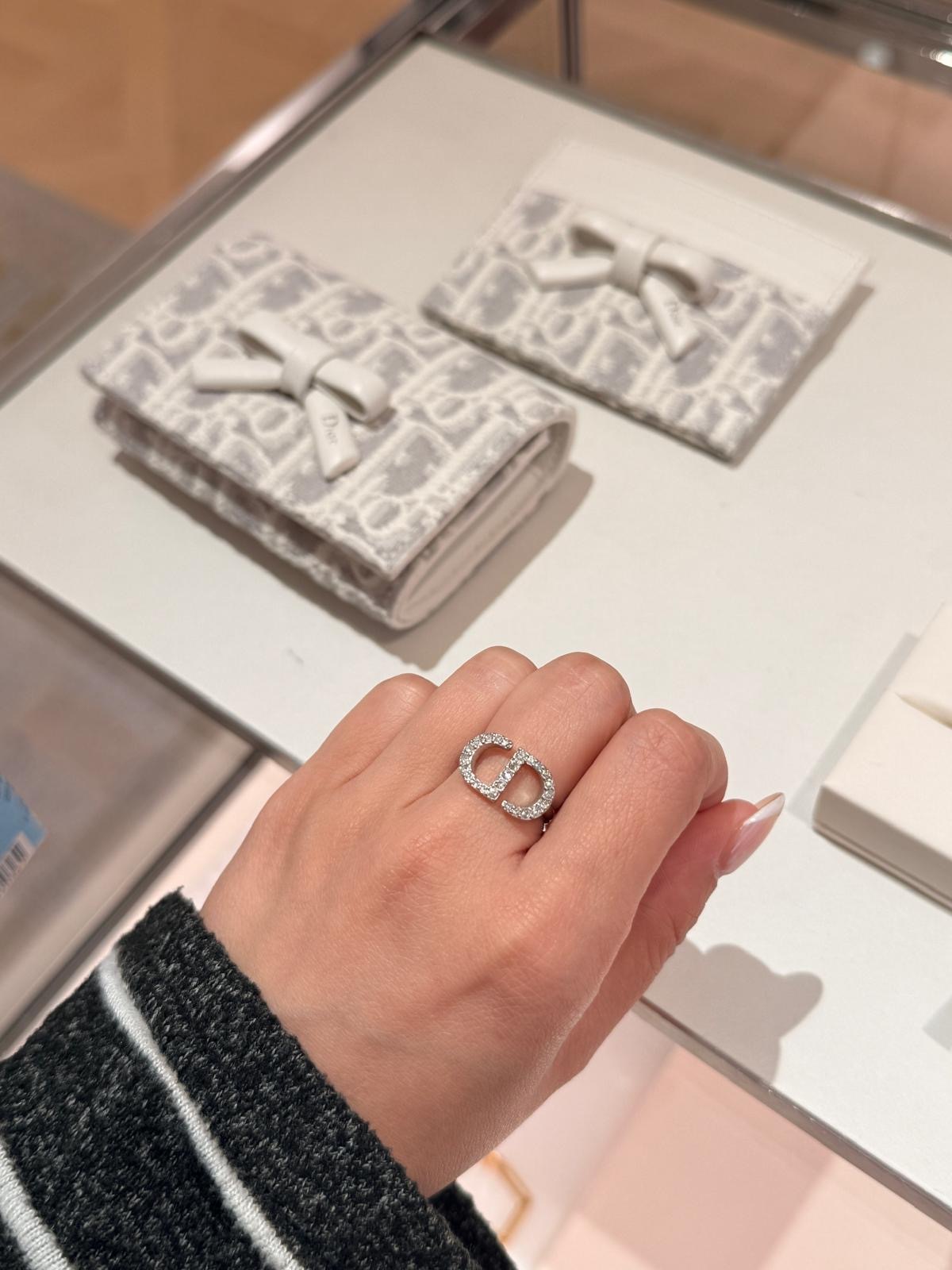 Dior Petit CD Ring