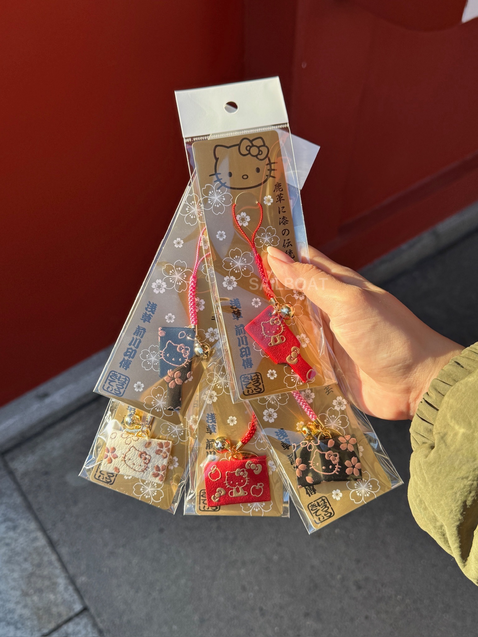 會過爐!!! #現貨 🇯🇵日本淺草寺 前川印傳 凱蒂貓 書籤御守 吊飾