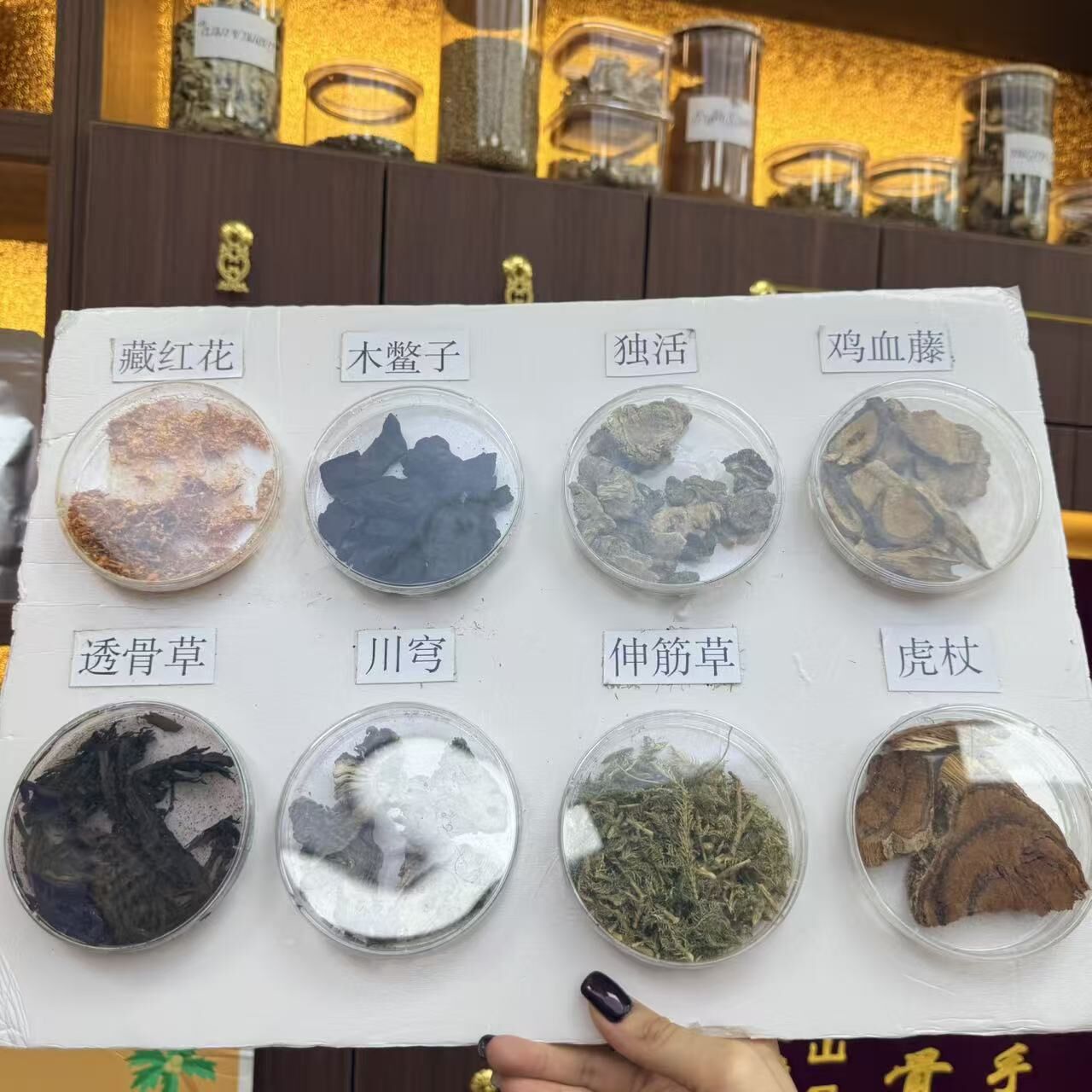 0623DT01-THAILAND-DAILYIT-泰家皇室老虎油 30ml*2支(原裝進口)（A1）