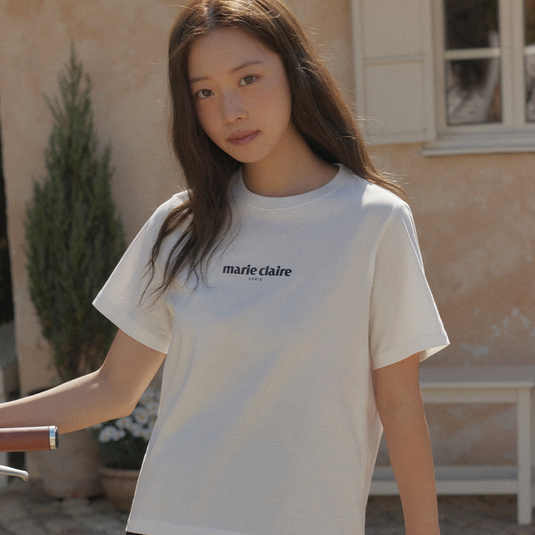 <韓國代購> MARIE CLAIRE BASIC LOGO PRINT TEE 2026