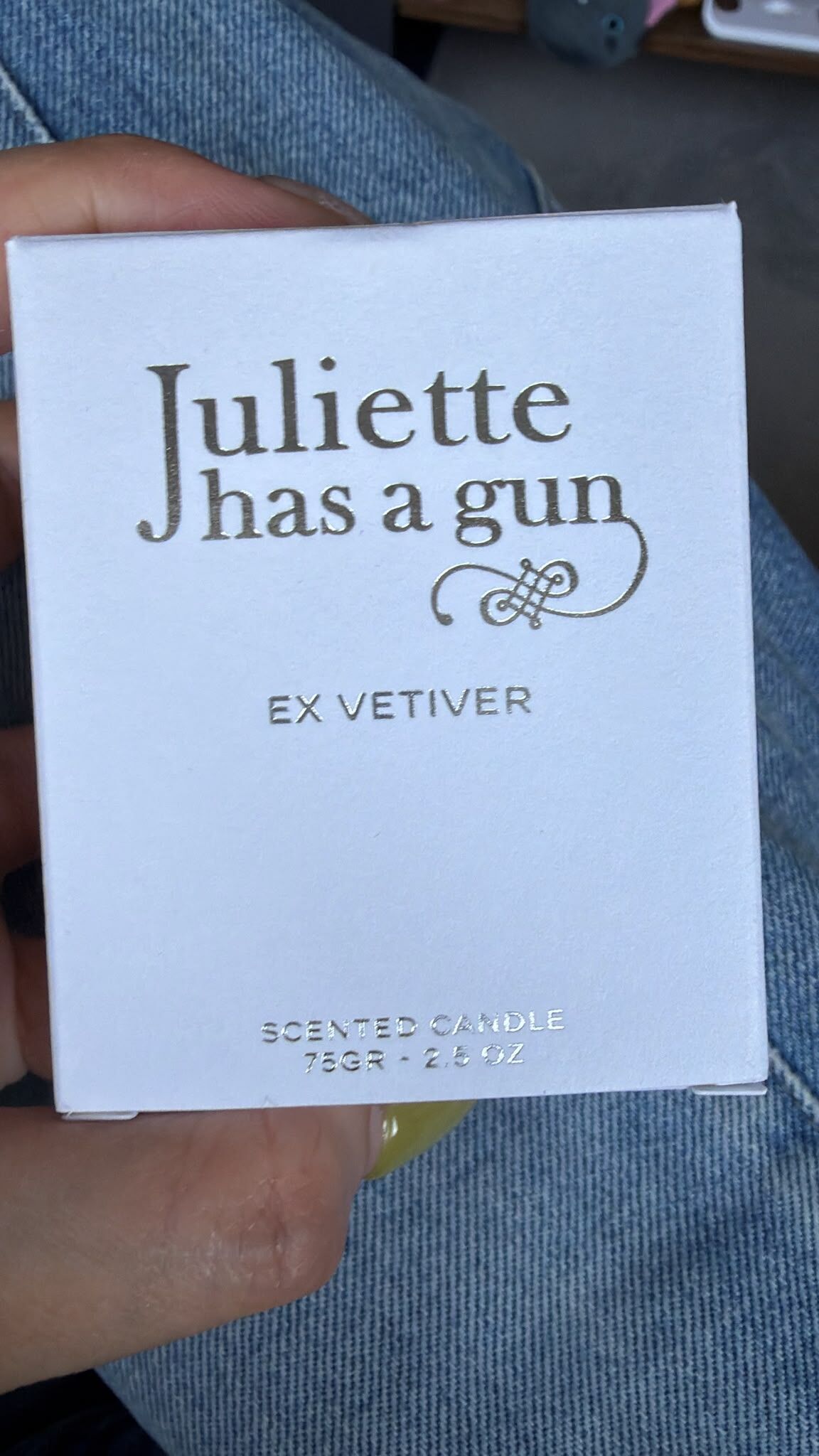 英國代購 23 法國沙龍香水品牌 Juliette Has A Gun（佩槍朱麗葉）的 Ex Vetiver（前男友岩蘭草 / 傲慢岩蘭草）香氛蠟燭