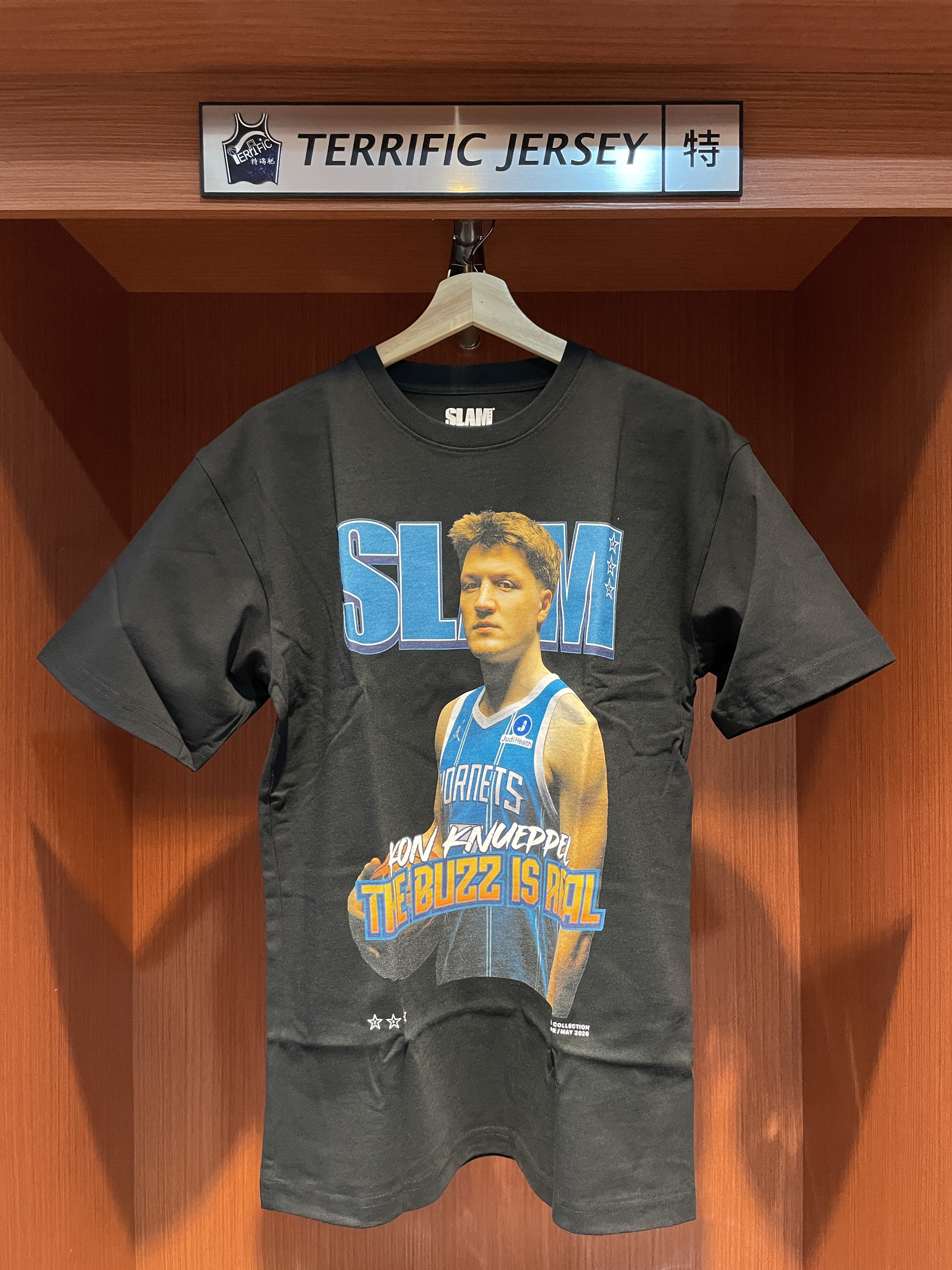 NBA短袖 Kon Knueppel 夏洛特黃蜂 黑 SLAM 261 雜誌封面 Slam Tee 棉質 全新