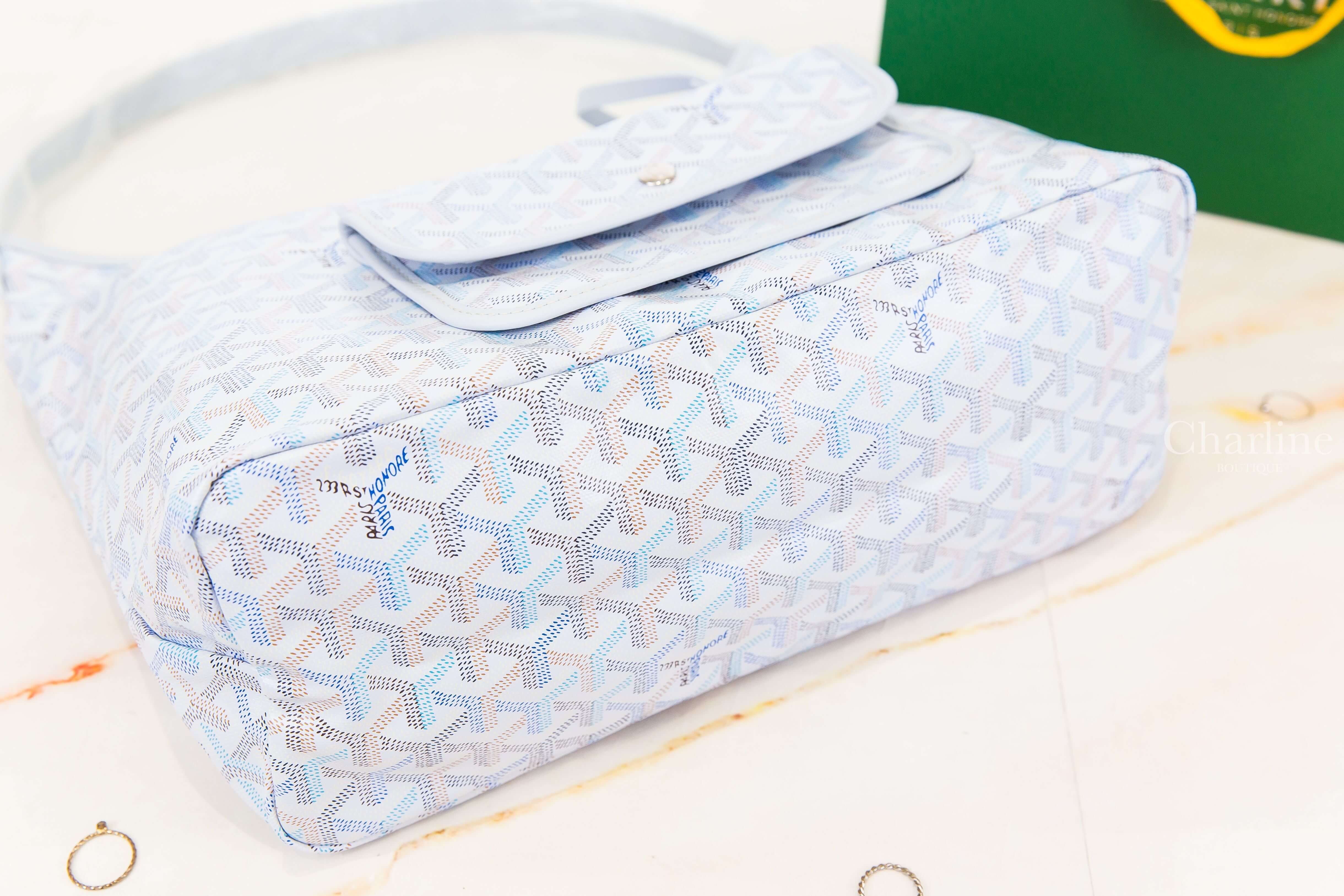 Goyard Hobo Bohème PM Bag Multicoloured 限定色極地藍帆布小牛皮同色提把手提肩背包-Charline Boutique 精品代購