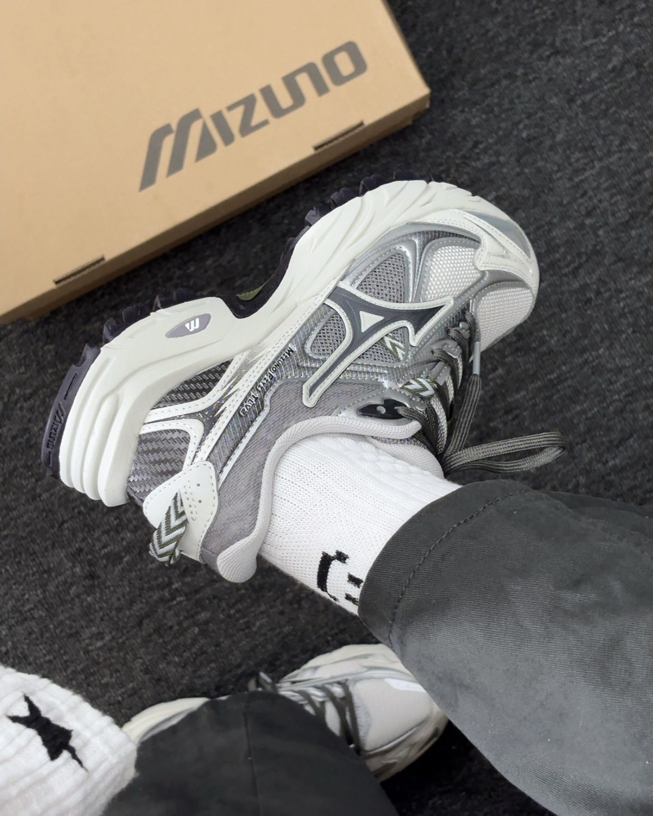 #代購 MIZUNO FIYI TL V2 美津濃 復古鞋 極地灰 D1GH251914