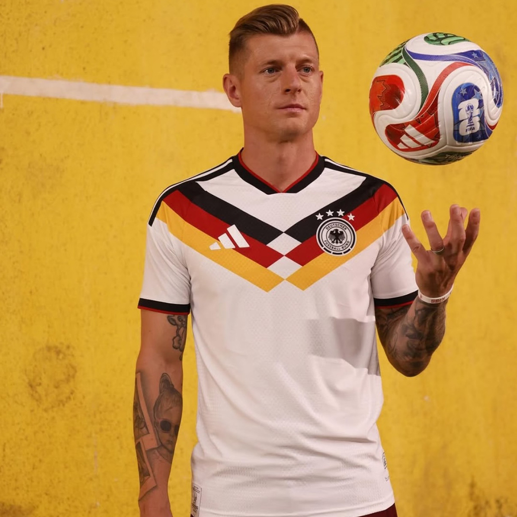 ADIDAS 2026 FIFA世界盃⚽️ 德國 主場球迷版 短T (男款)