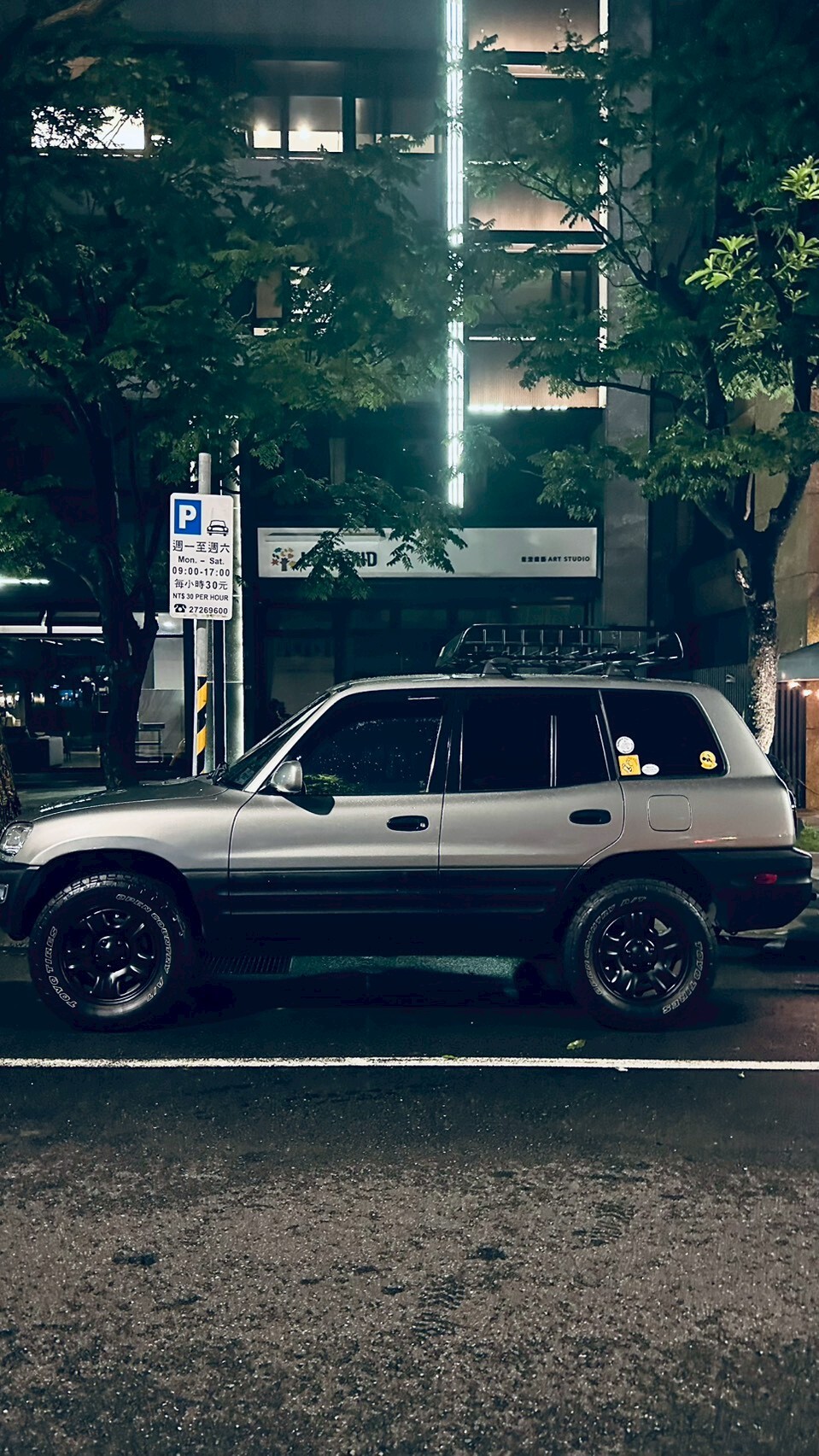 Toyota RAV4 1代 - YAKIMA LoadWarrior 裝載戰士行李盤 -Whispbar  車頂架 實車安裝 -unrv. 台灣專業安裝