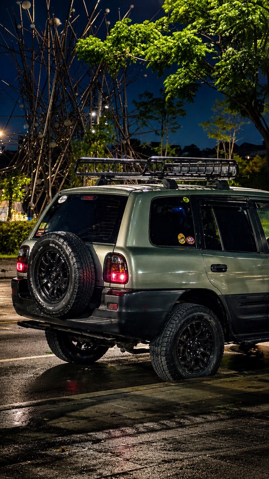 Toyota RAV4 1代 - YAKIMA LoadWarrior 裝載戰士行李盤 -Whispbar  車頂架 實車安裝 -unrv. 台灣專業安裝