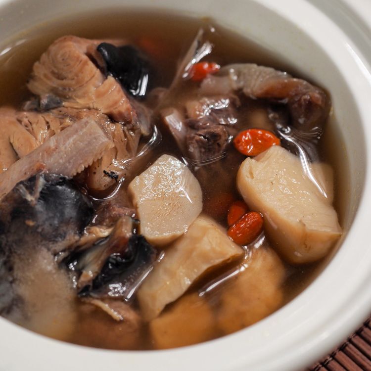 【魚有王】藥膳膠原鮪魚盅