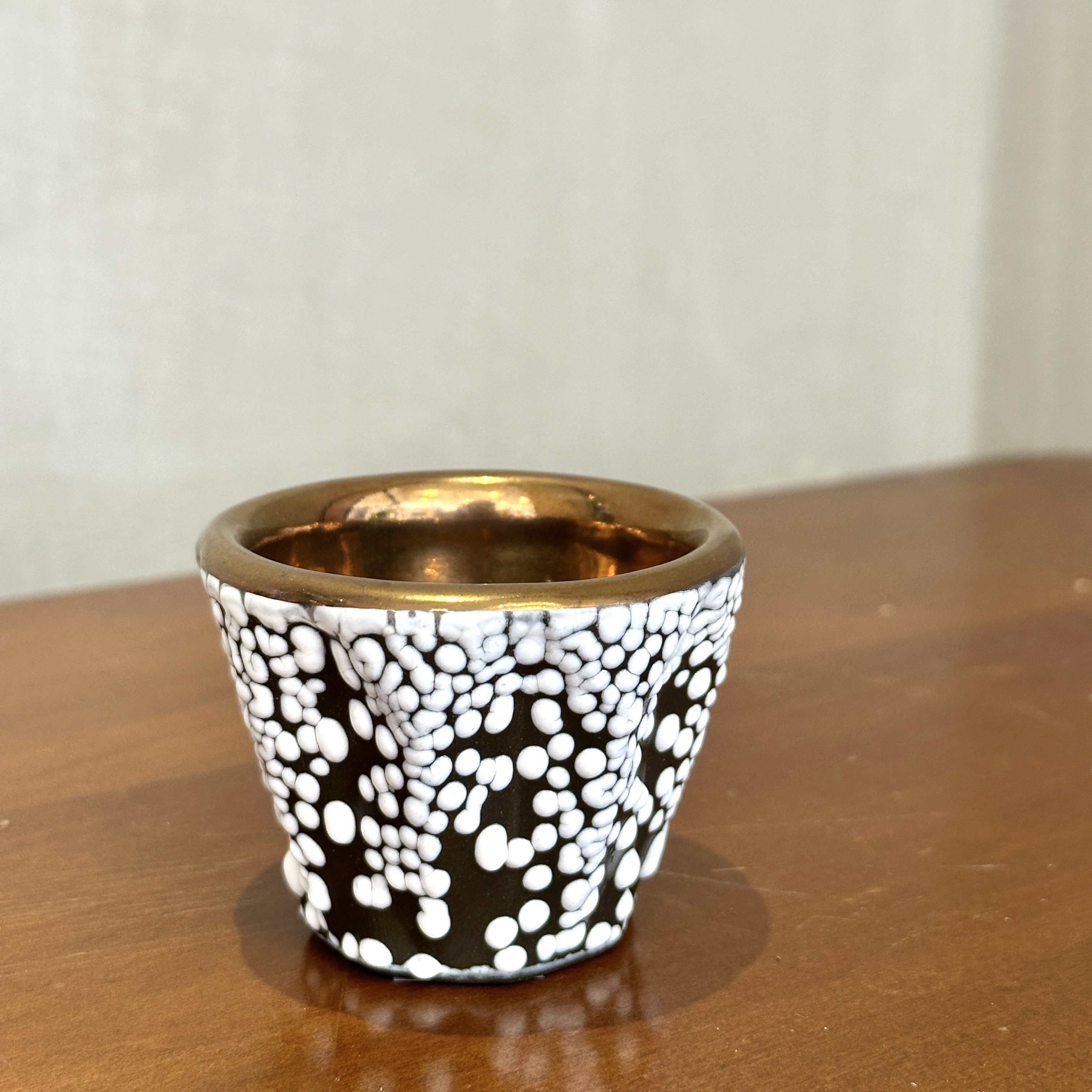 今村能章 - 陶藝濃縮杯 - 銅裏凸點石色底（20260620-02）