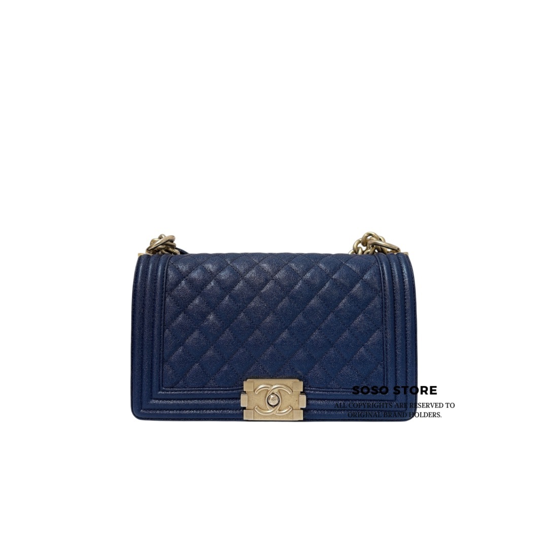 Chanel Le Boy Medium - Navy Blue / GHW