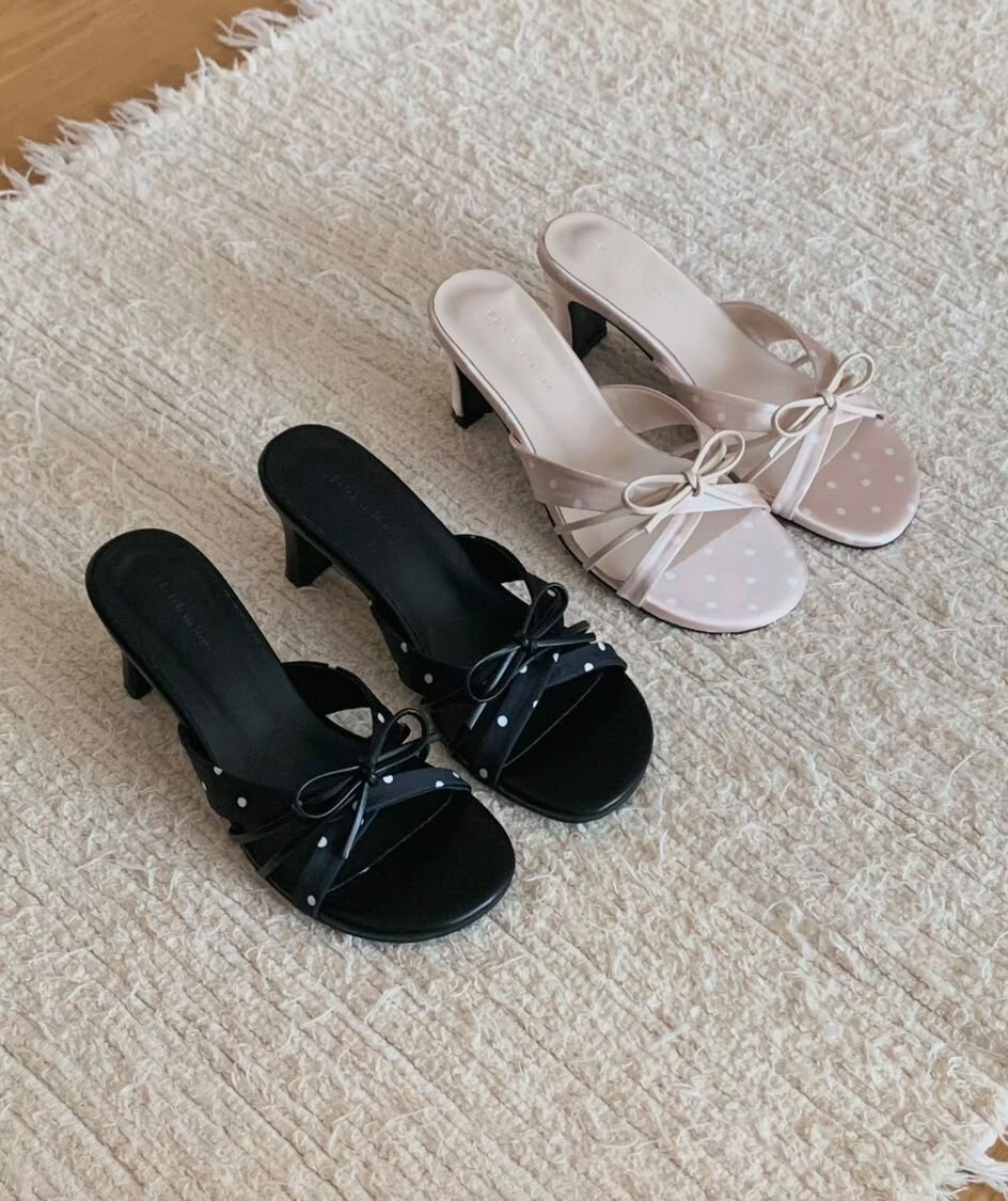 AC15 #3253-1  偏細 高6cm踭 SIZE:230-250 $499