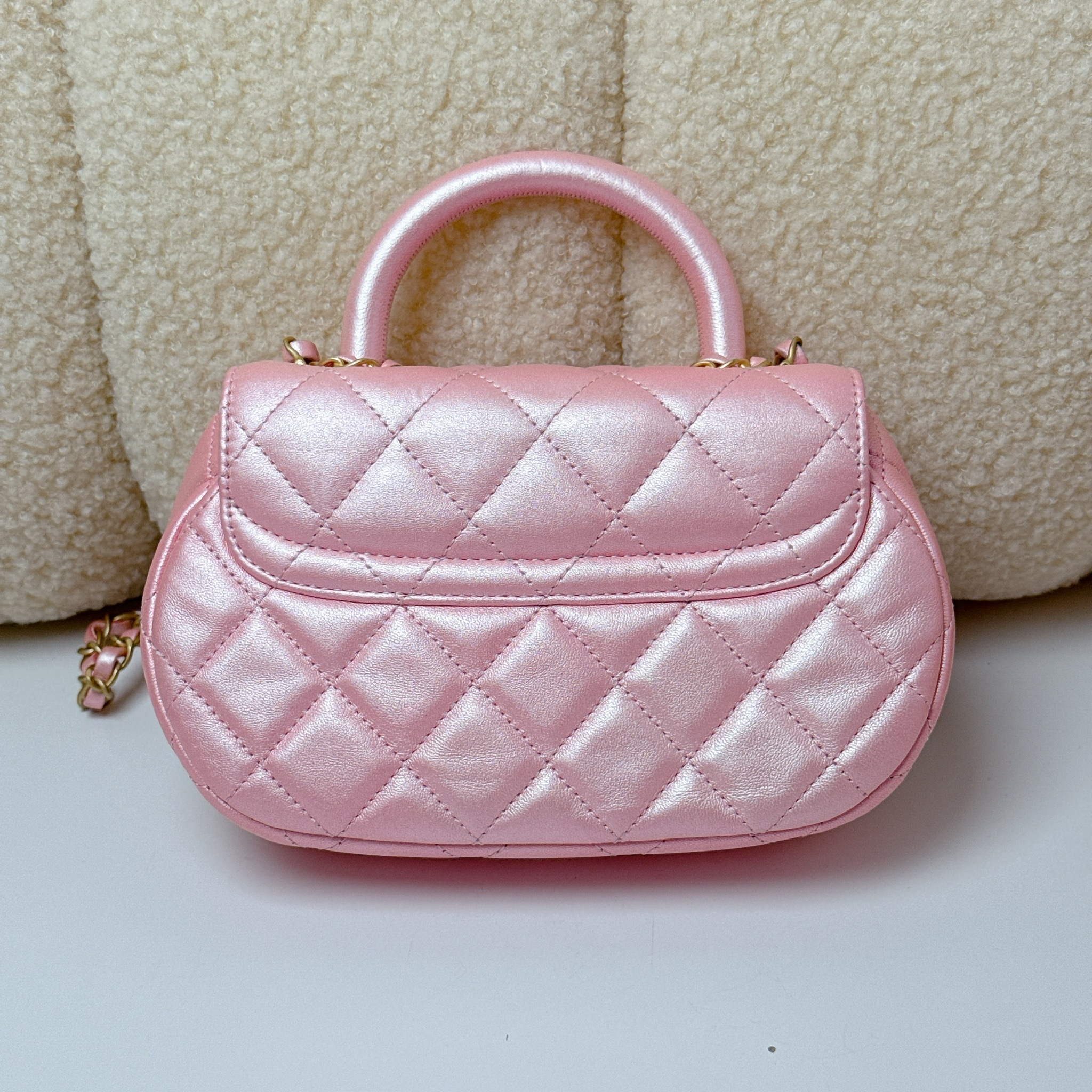 Chanel Pearl Lambskin Shoulder Bag - Pink / GHW