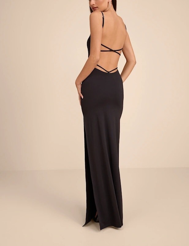 Black黑色露背strappy線條針織滑面Maxi Dress