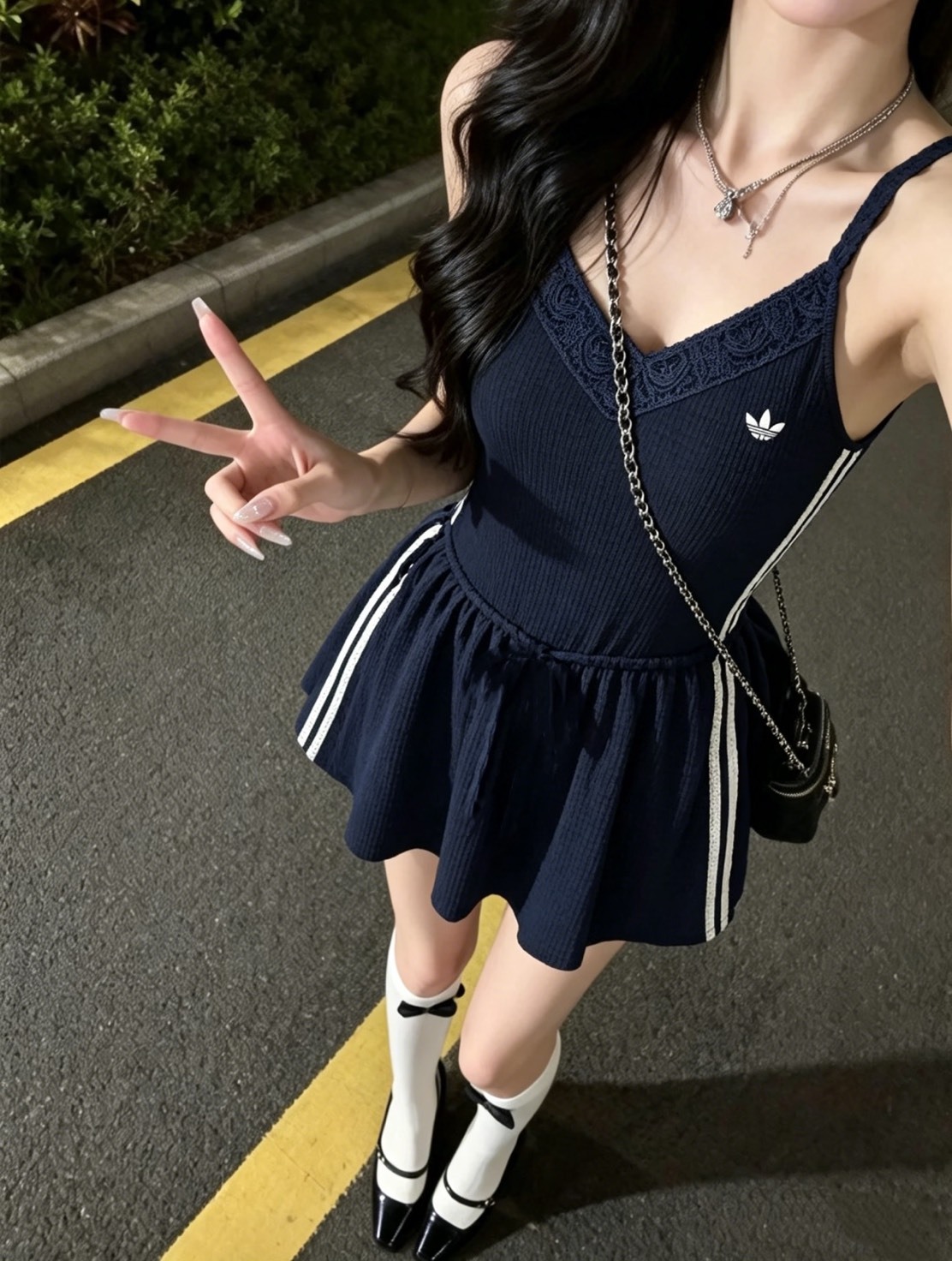 〈海島度假必備🍹〉ADIDAS ORIGINALS 南洋風洋裝 蕾絲拼接 度假風連身裙 兩色