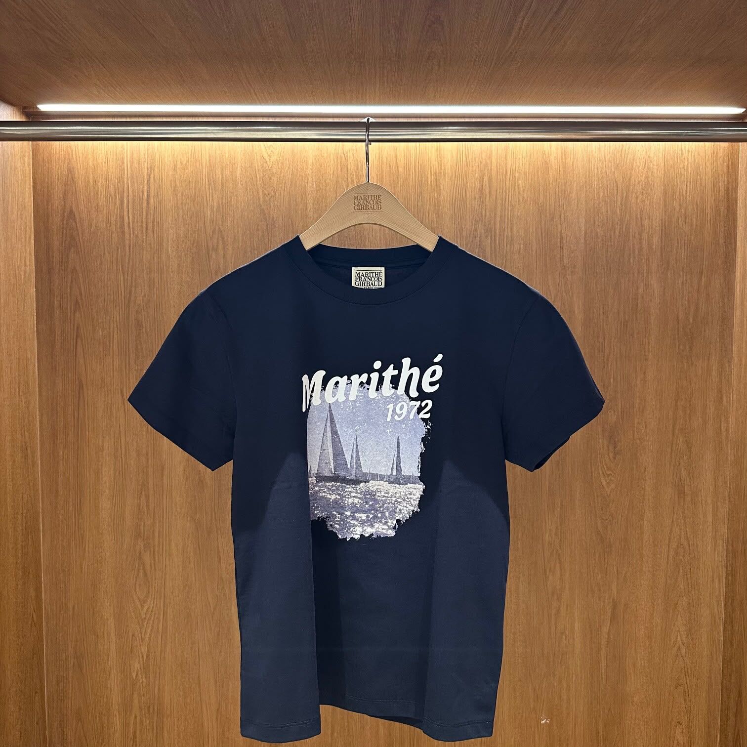 MARITHE FRANCOIS GIRBAUD (MFG)｜\舒服！涼感/ MFG46UTS216 AEROCOOL VACANCE GRAPHIC TEE [2 colors]