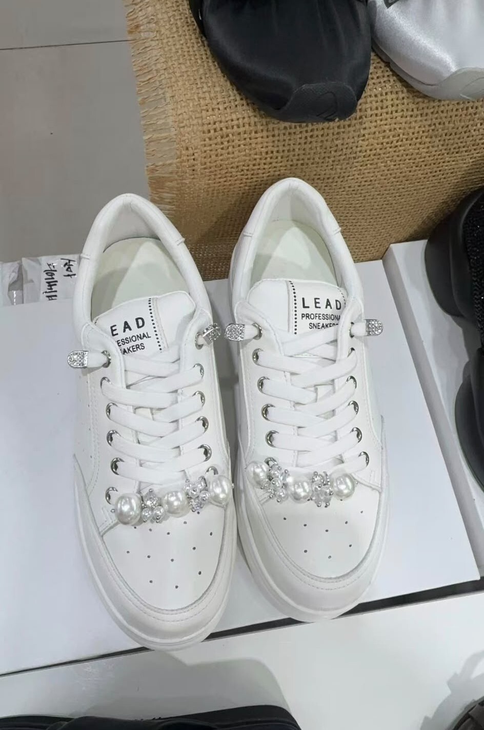 AC22  厚底5cm 高 偏細 SIZE:230-250 $529
