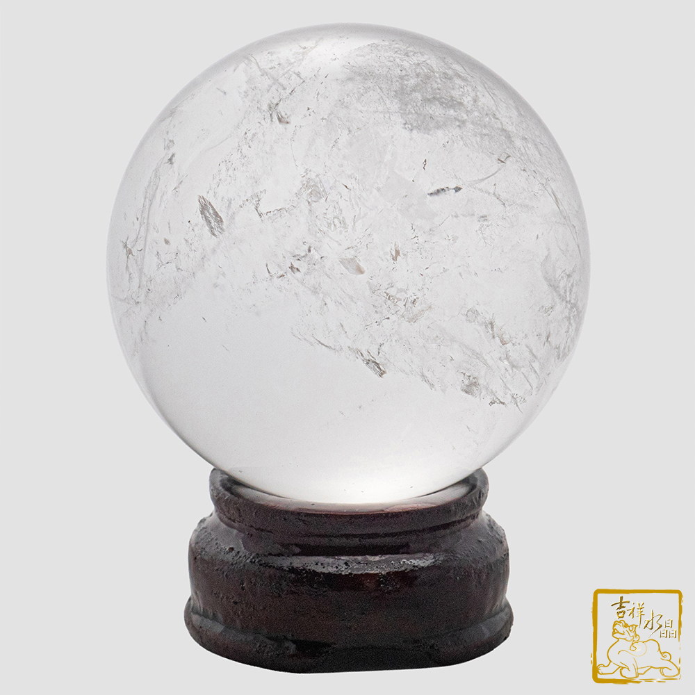 白水晶球 6.6cm 提升磁場