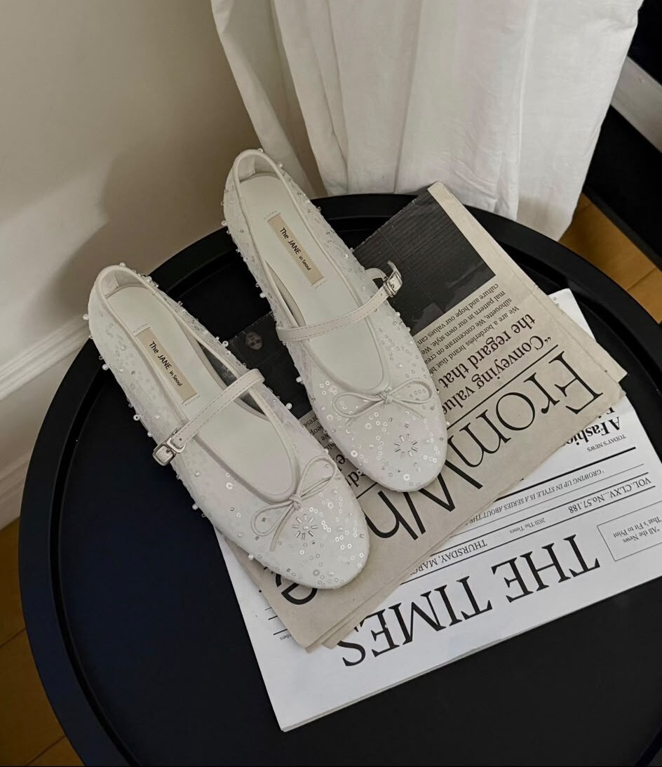 UL05  閃石平底足碼 SIZE:230-250 $599