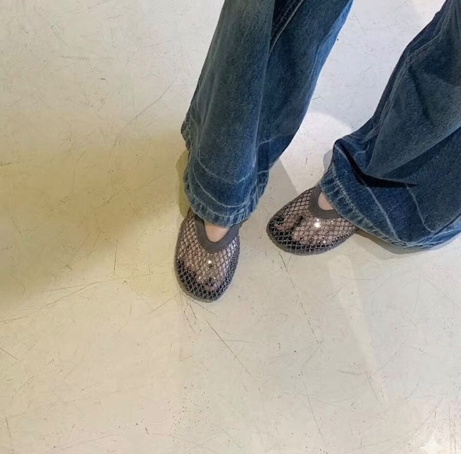 UL09   網網閃閃平底 足碼 SIZE:225 -250 $499