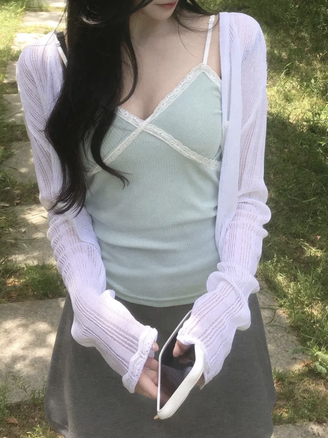 【網站預訂優惠】RIbbed Lace V-neck Cami Top